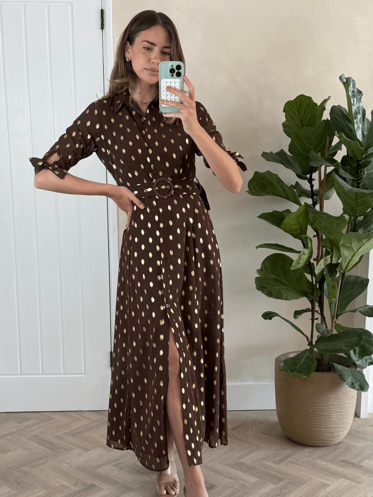 foil spot tiered midi dress Daphne foil spot in Chocolate brown – Style Cheat