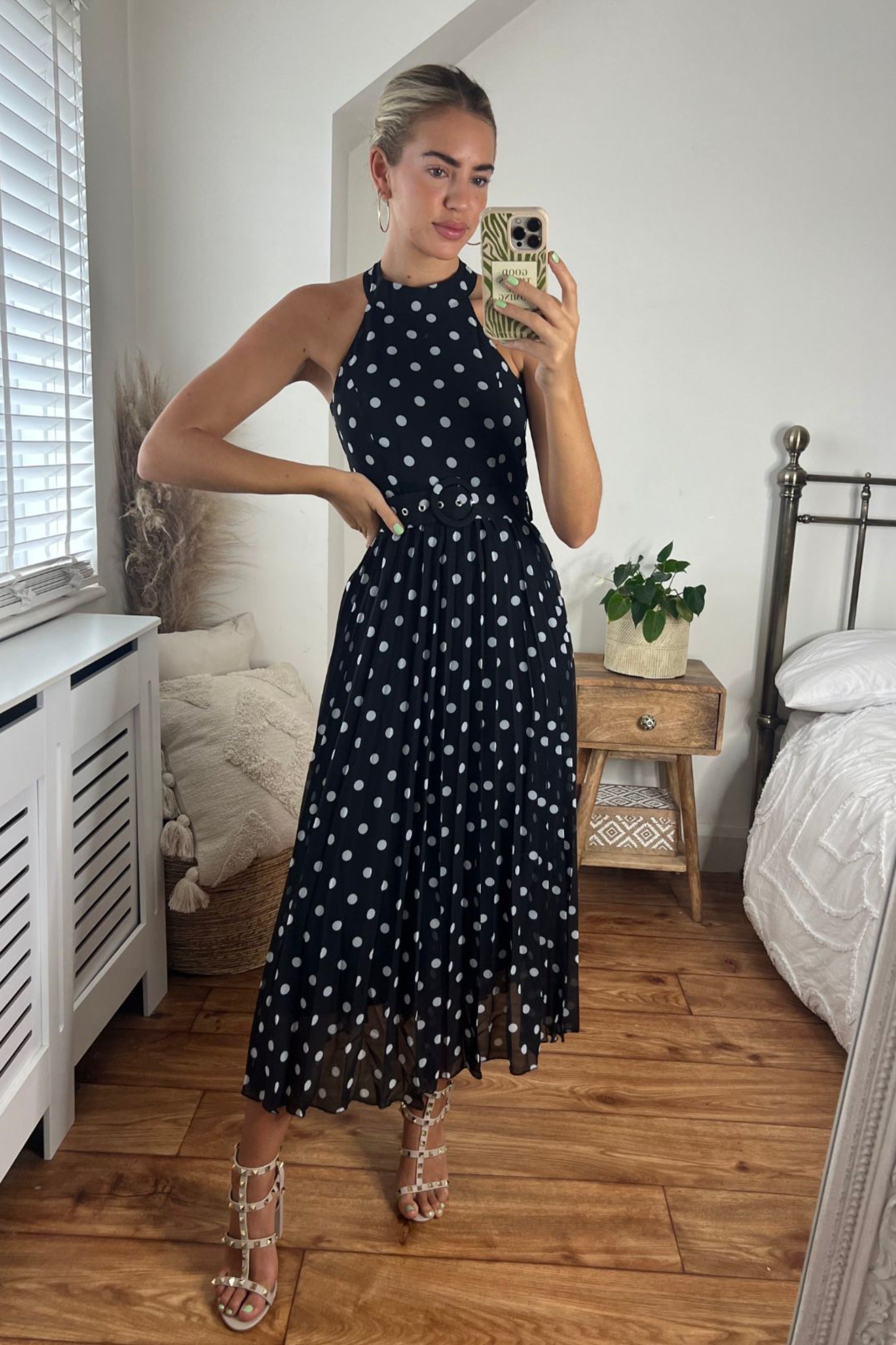 Luisa Belted Pleated Maxi Dress / Mono Spot Print