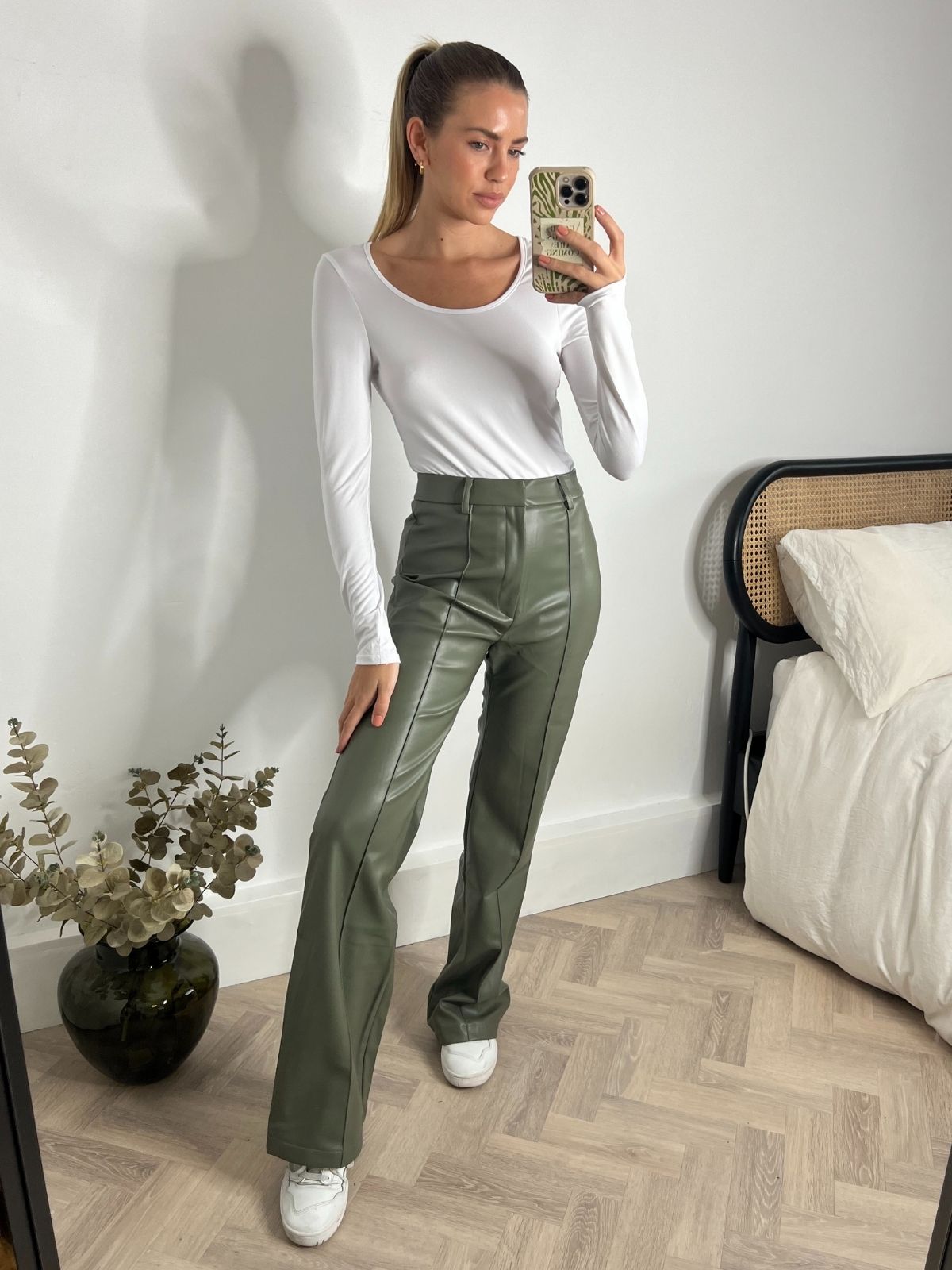 PU Flared Trouser | Alyssa PU Flare Trouser / Olive PU