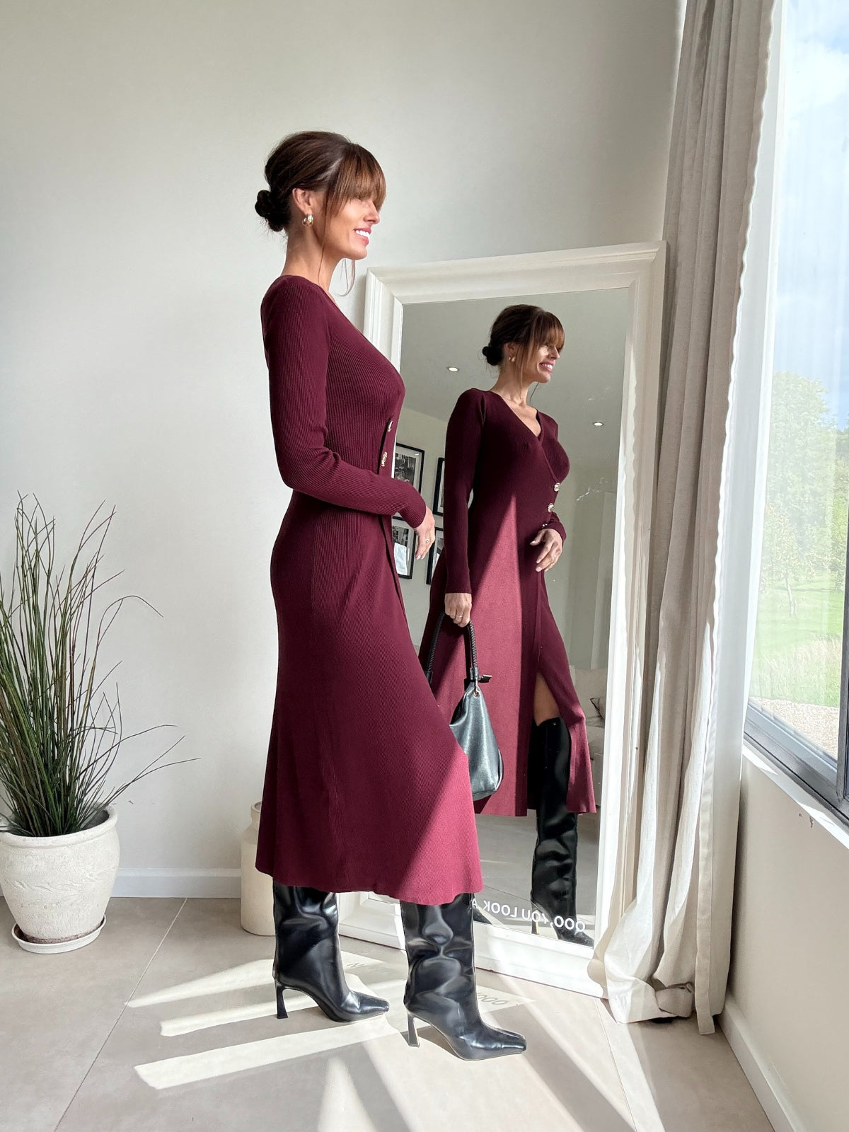 Mix Button Knitted Midi Dress / Burgundy