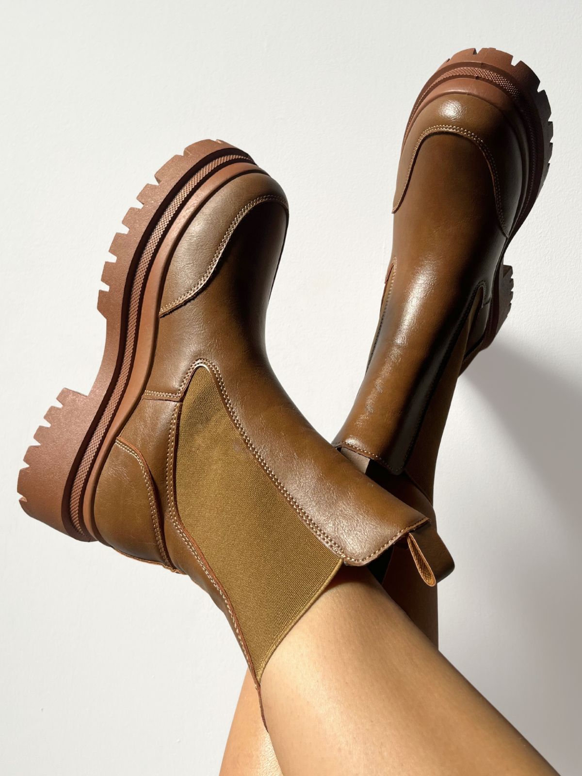 Tan chunky best sale heel boots