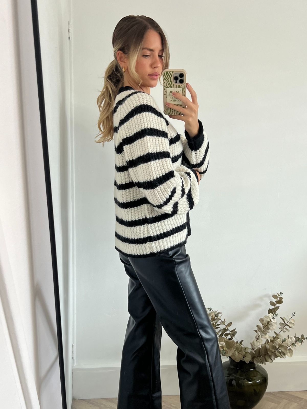 Meredith cosy Striped Oversized Cardigan / Black & White