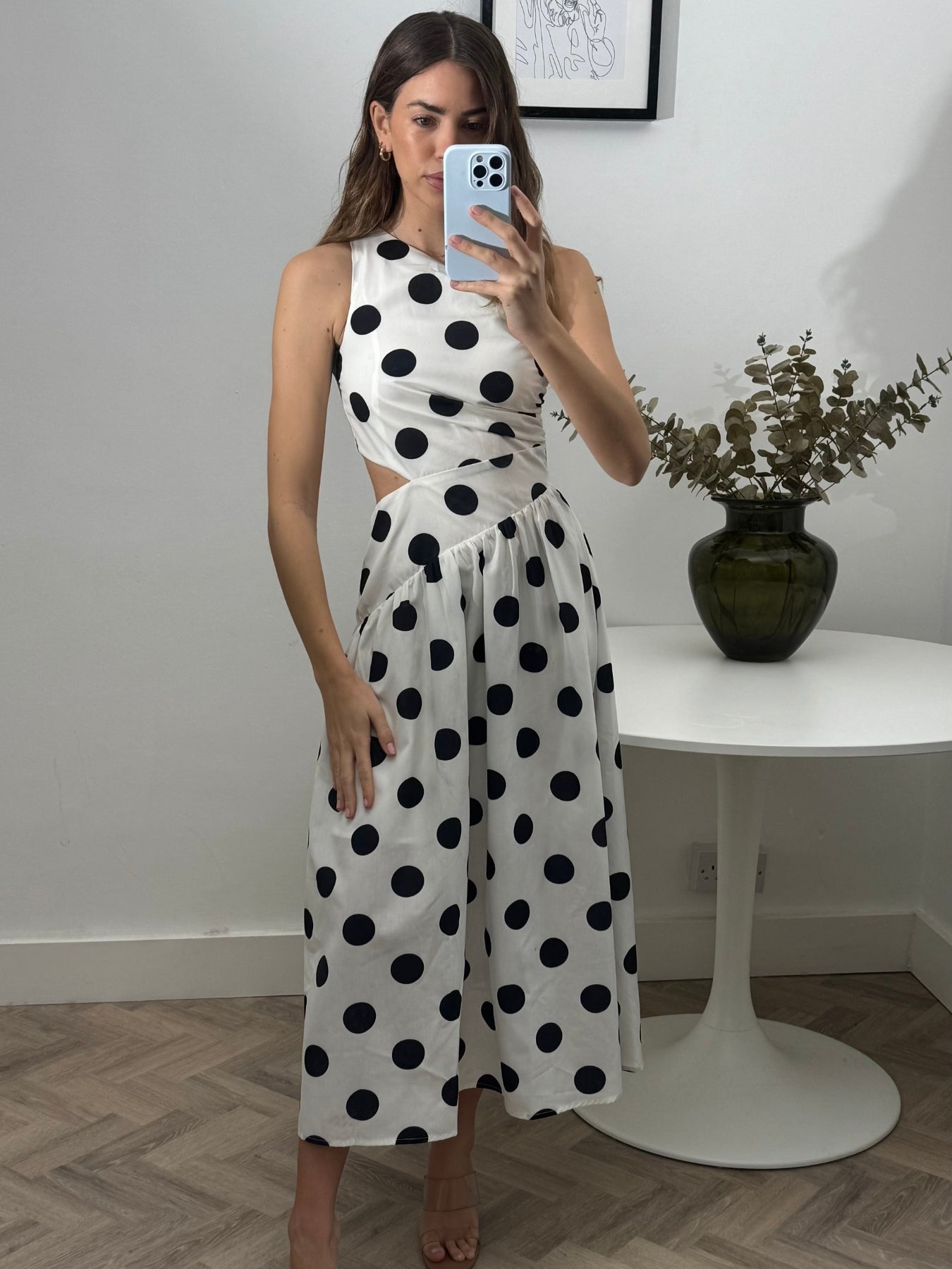 Jasmine Cut Out One Shoulder Dress in Mono