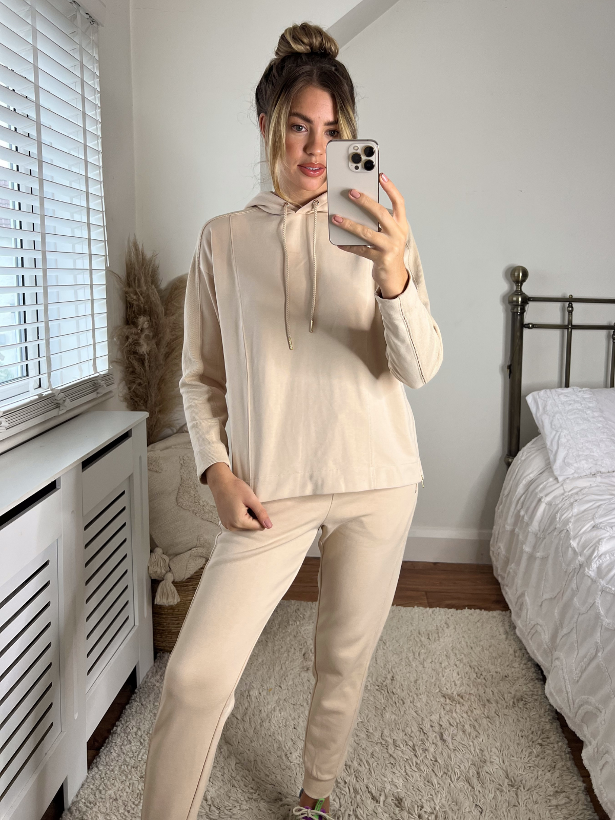 Cream Joggers | Neutral Rib Detail Jogger