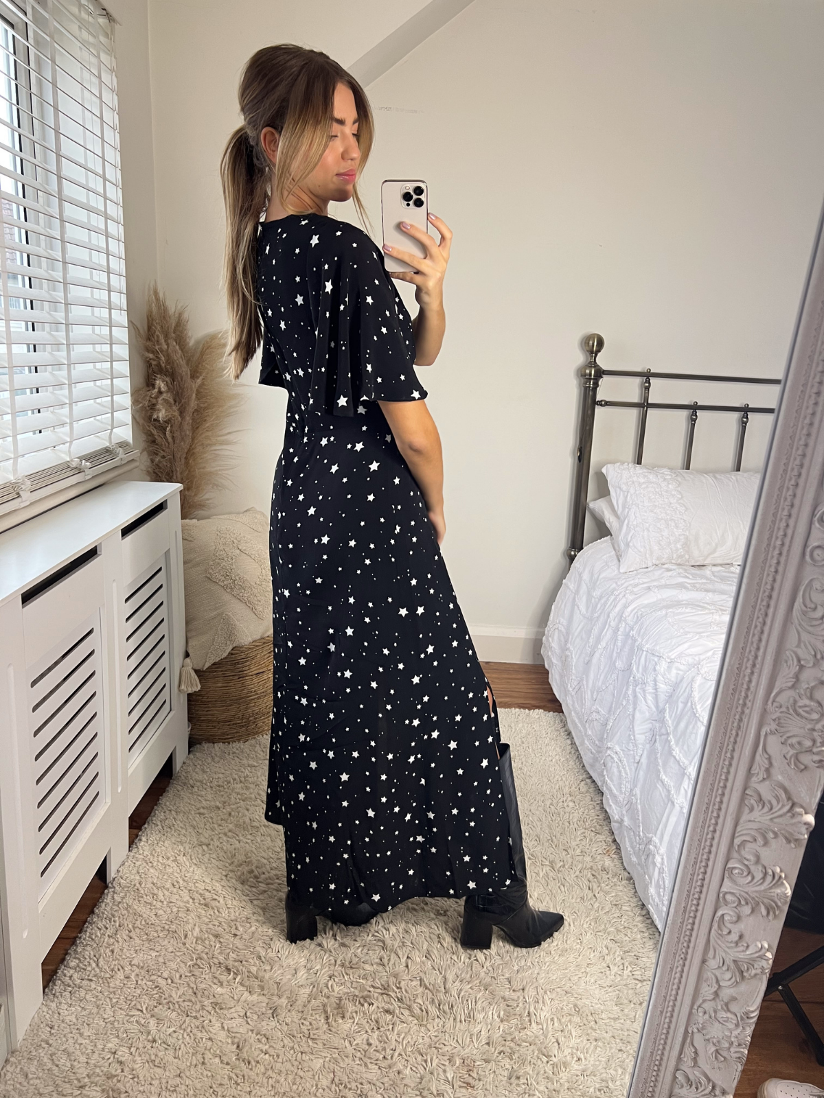 Star Print Midi Dress | Bailey Angel Sleeve Dress