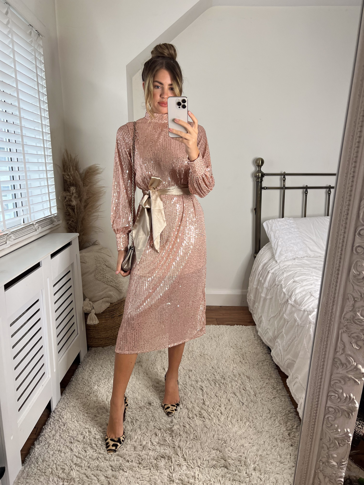 Roxi Sequin Midi Dress / Rose Gold