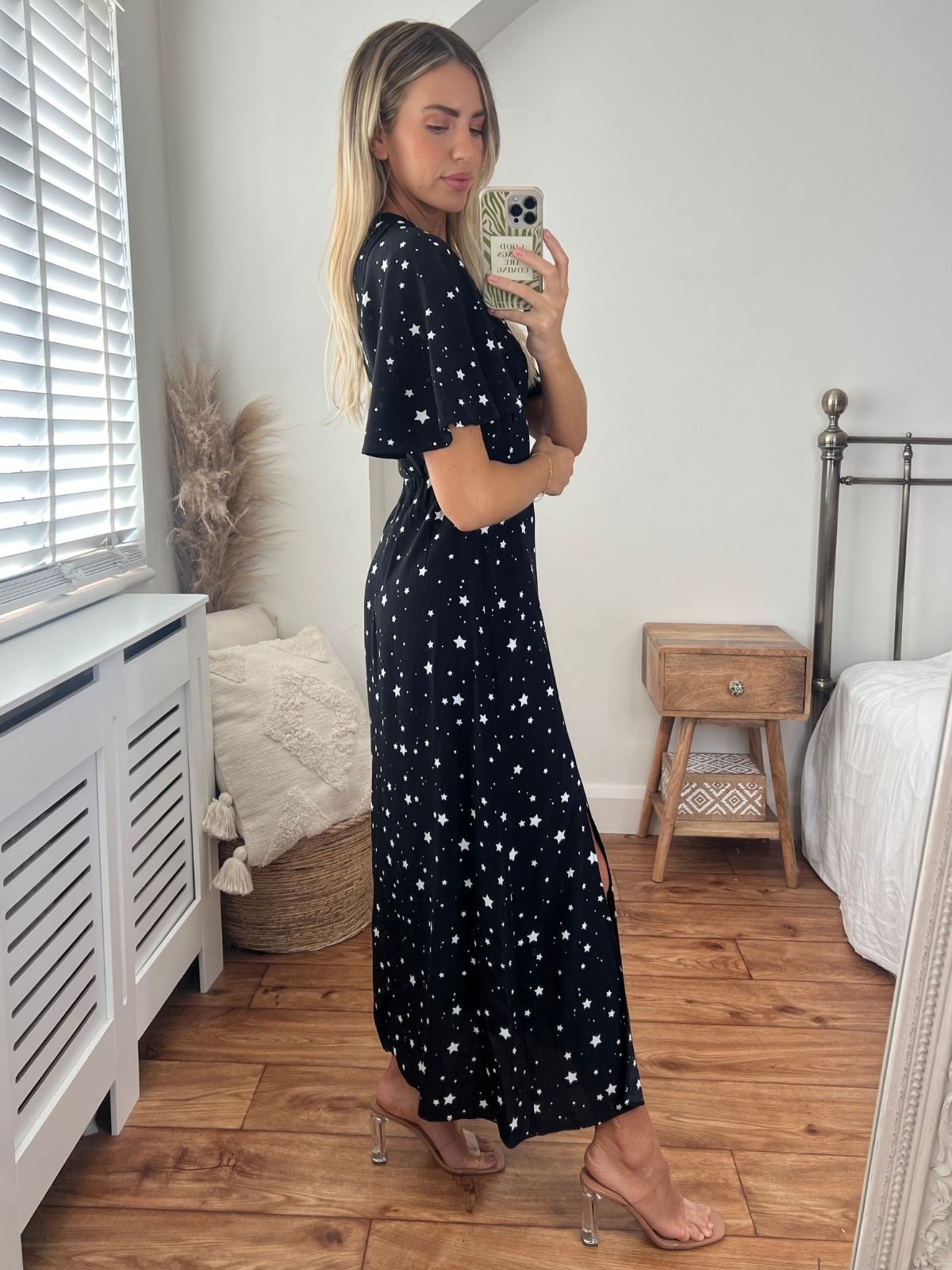 Star Print Midi Dress | Bailey Angel Sleeve Dress