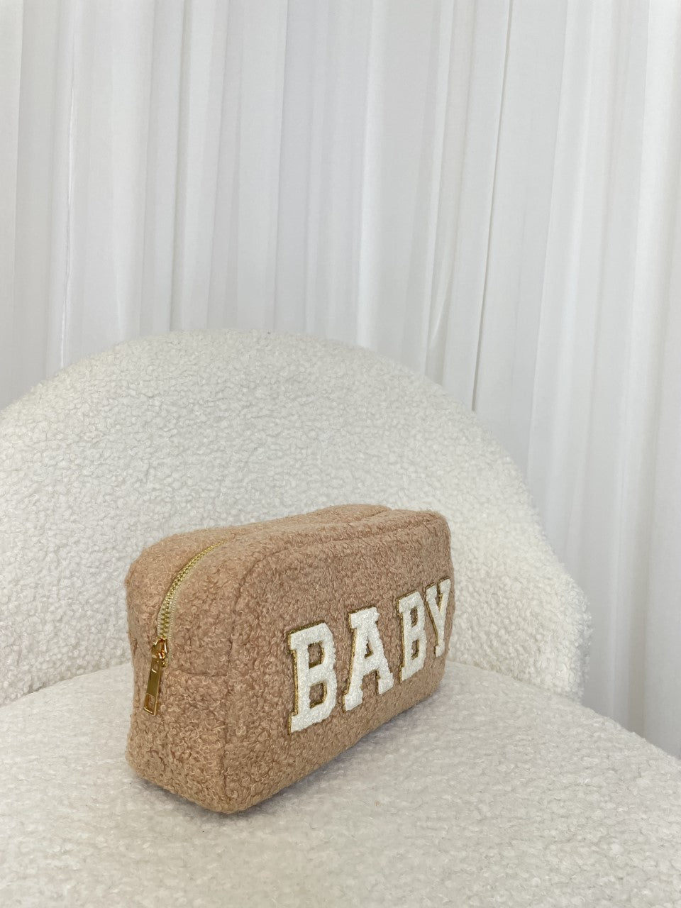 Aurora Medium Nylon Pouch / Teddy