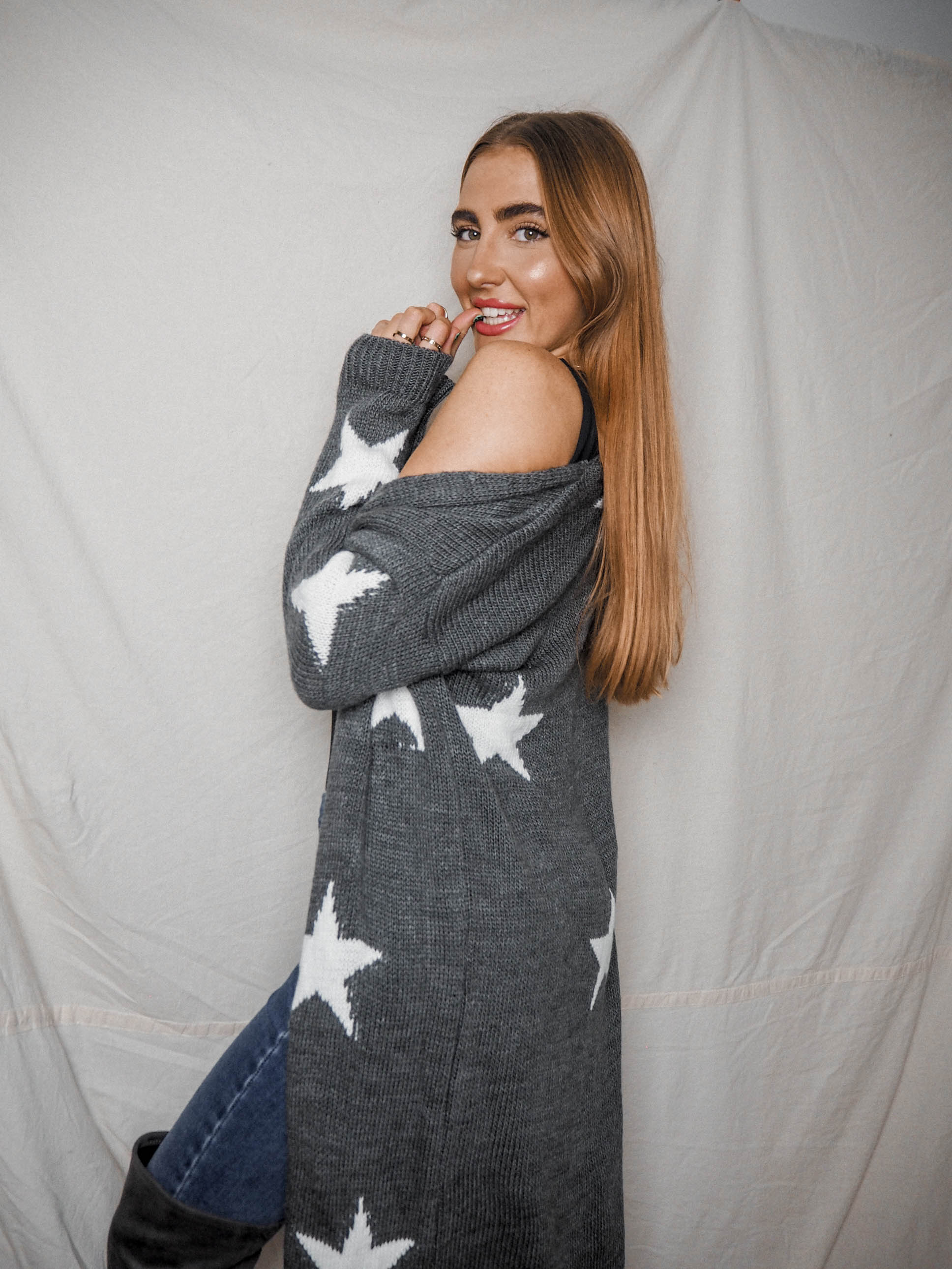 Kaia Star Print Long Cardigan / Grey & White