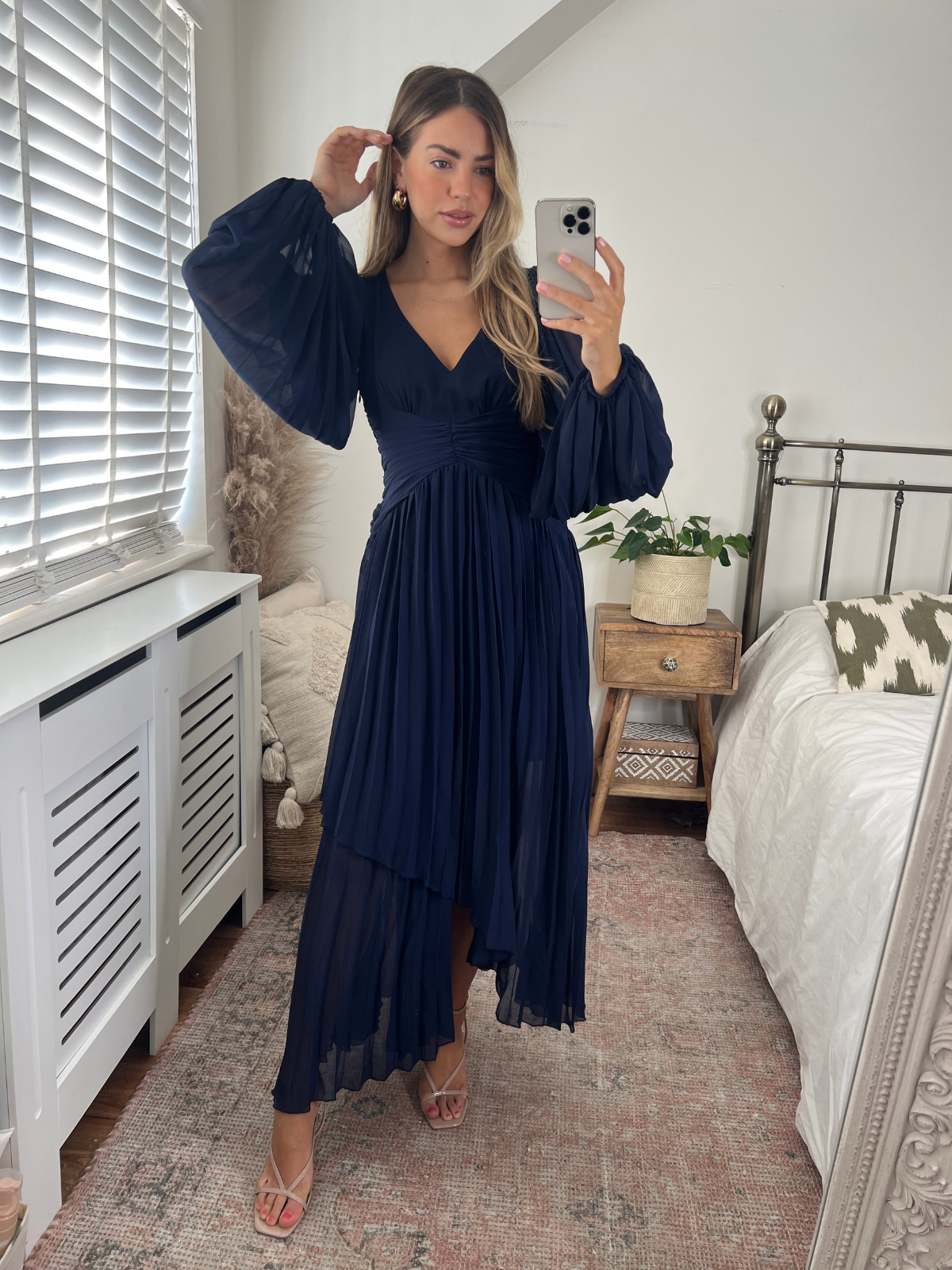 Blue Floral Maxi Dress with Long Sleeves – Style Cheat