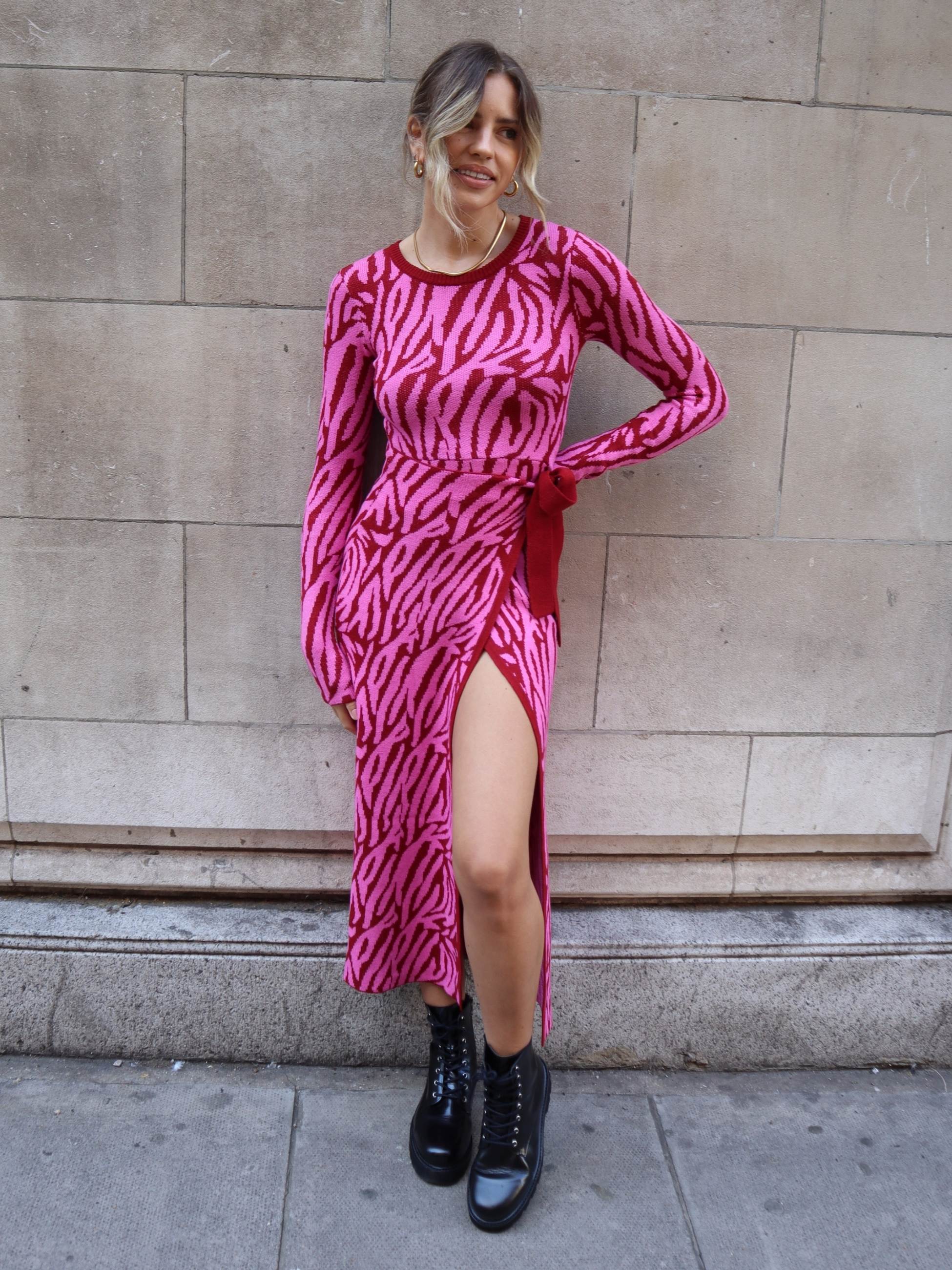 Renee Zebra Jacquard Knitted Midaxi Dress / Pink