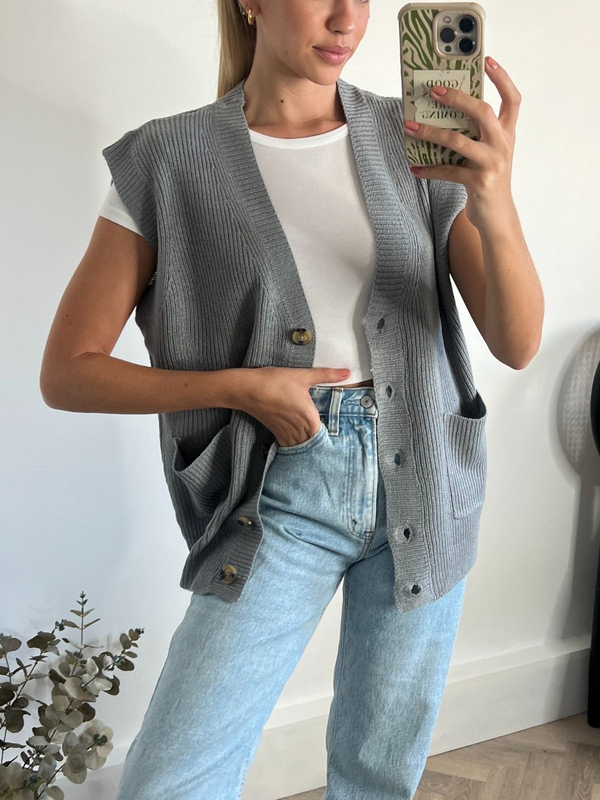 Knitted Button Waist Coat / Grey