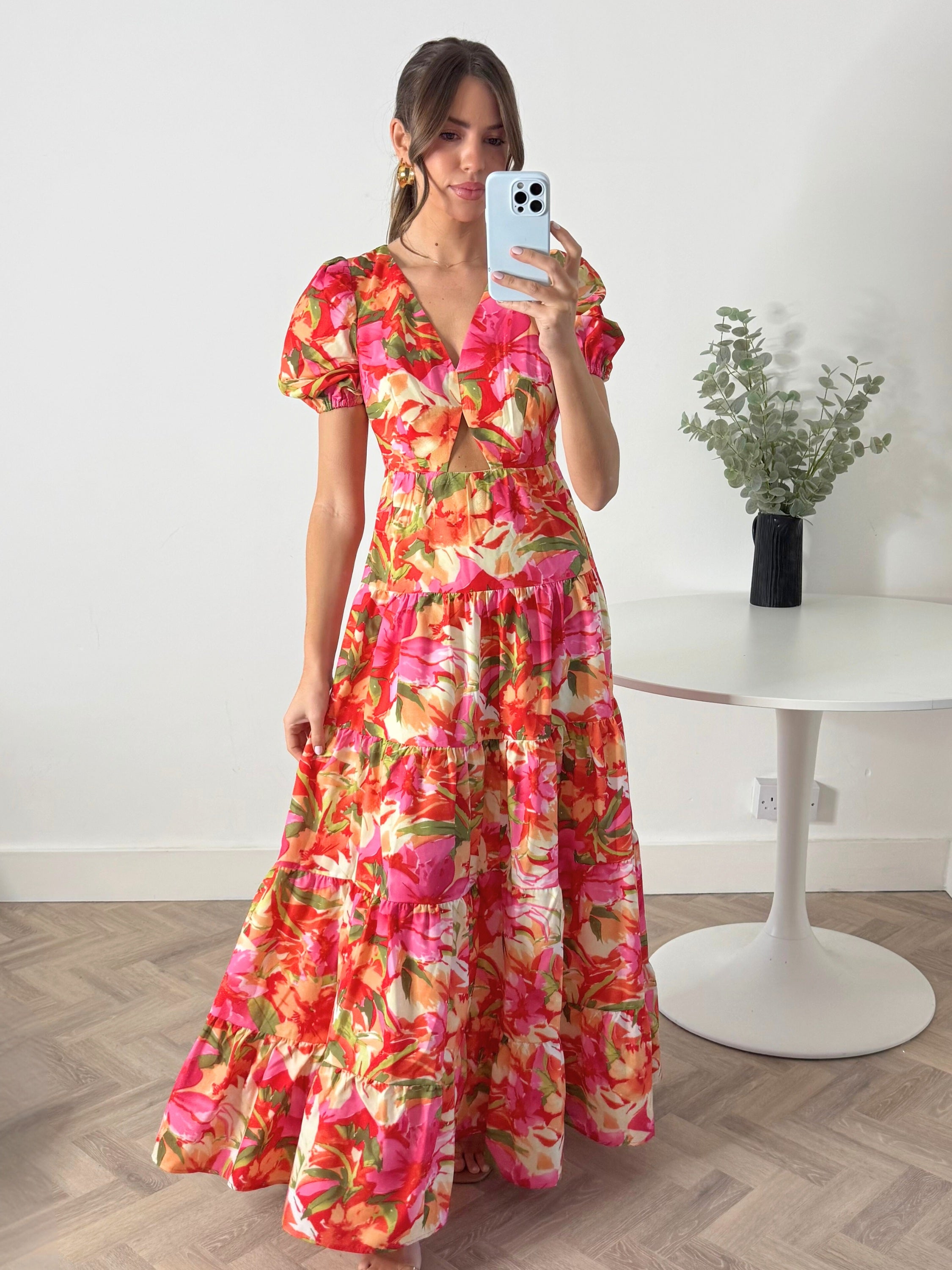 Zoe Tiered Cutout Maxi Dress / Tropical Print