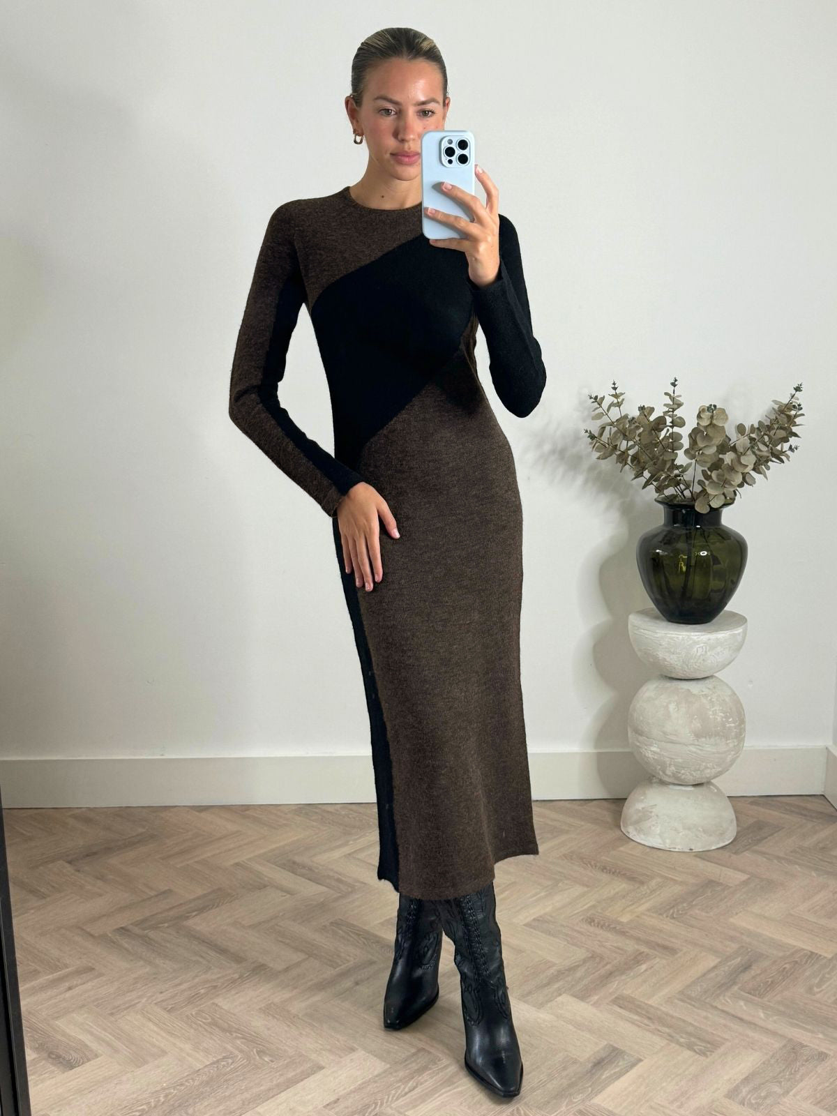 Brynn Knitted Colourblock Midaxi Dress in Chocolate & Black