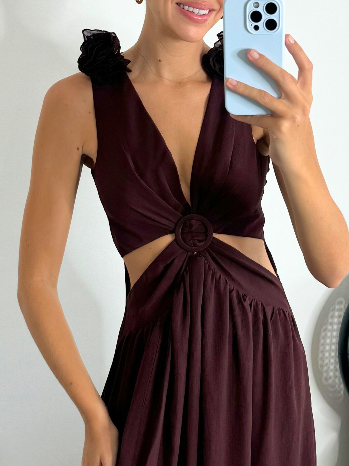 Layla Maxi dress with shoulder corsage / Chocolate