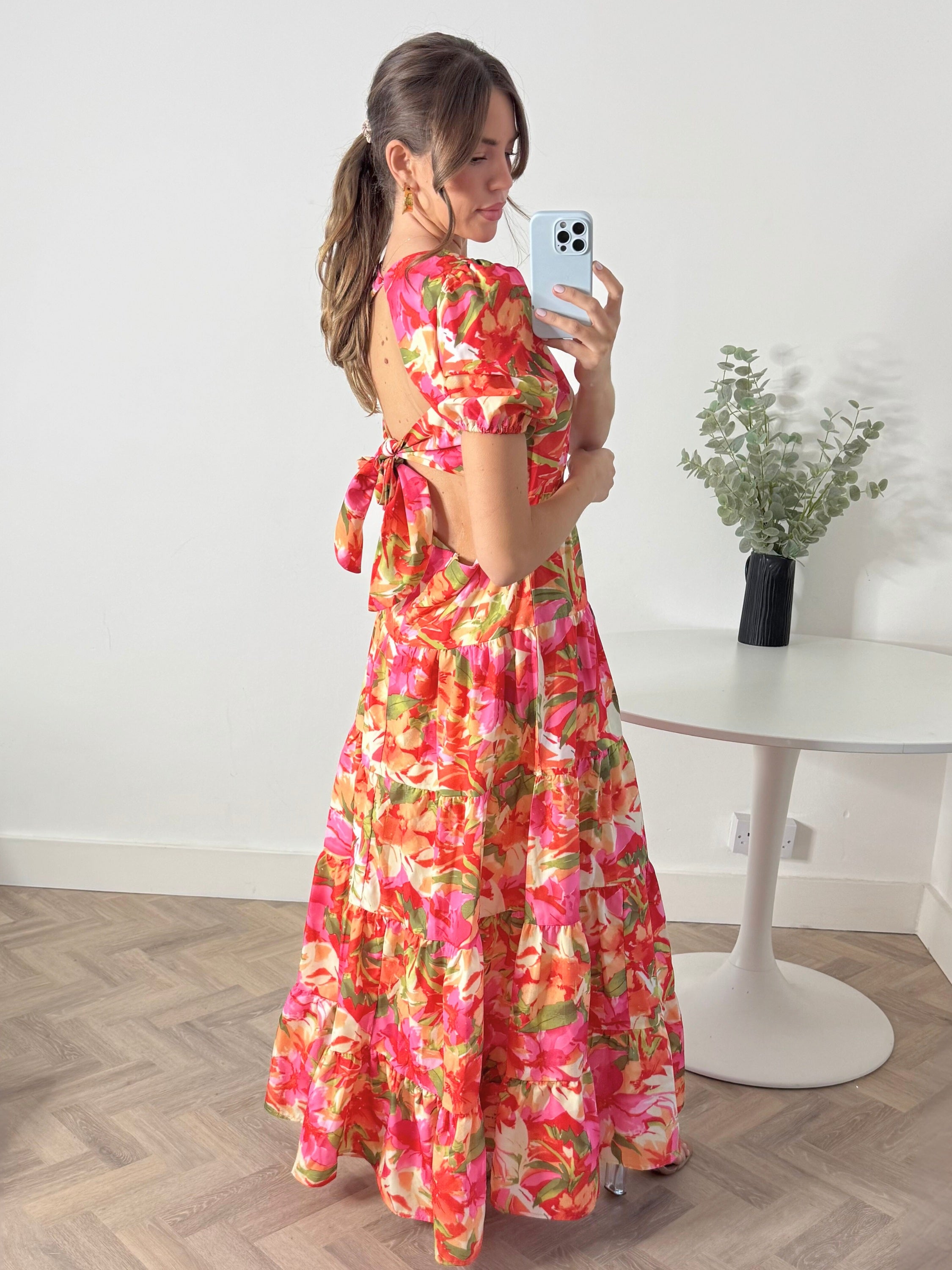 Zoe Tiered Cutout Maxi Dress / Tropical Print