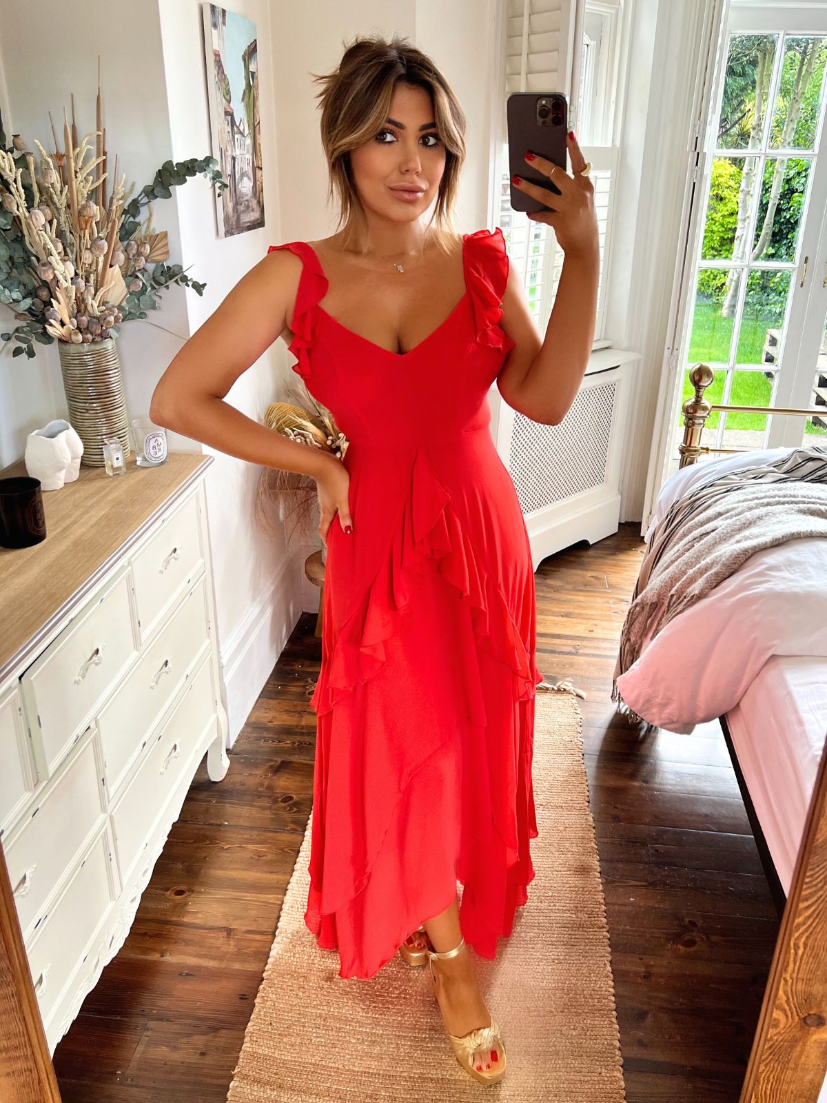 Bella Ruffle Detail Maxi Dress / Red