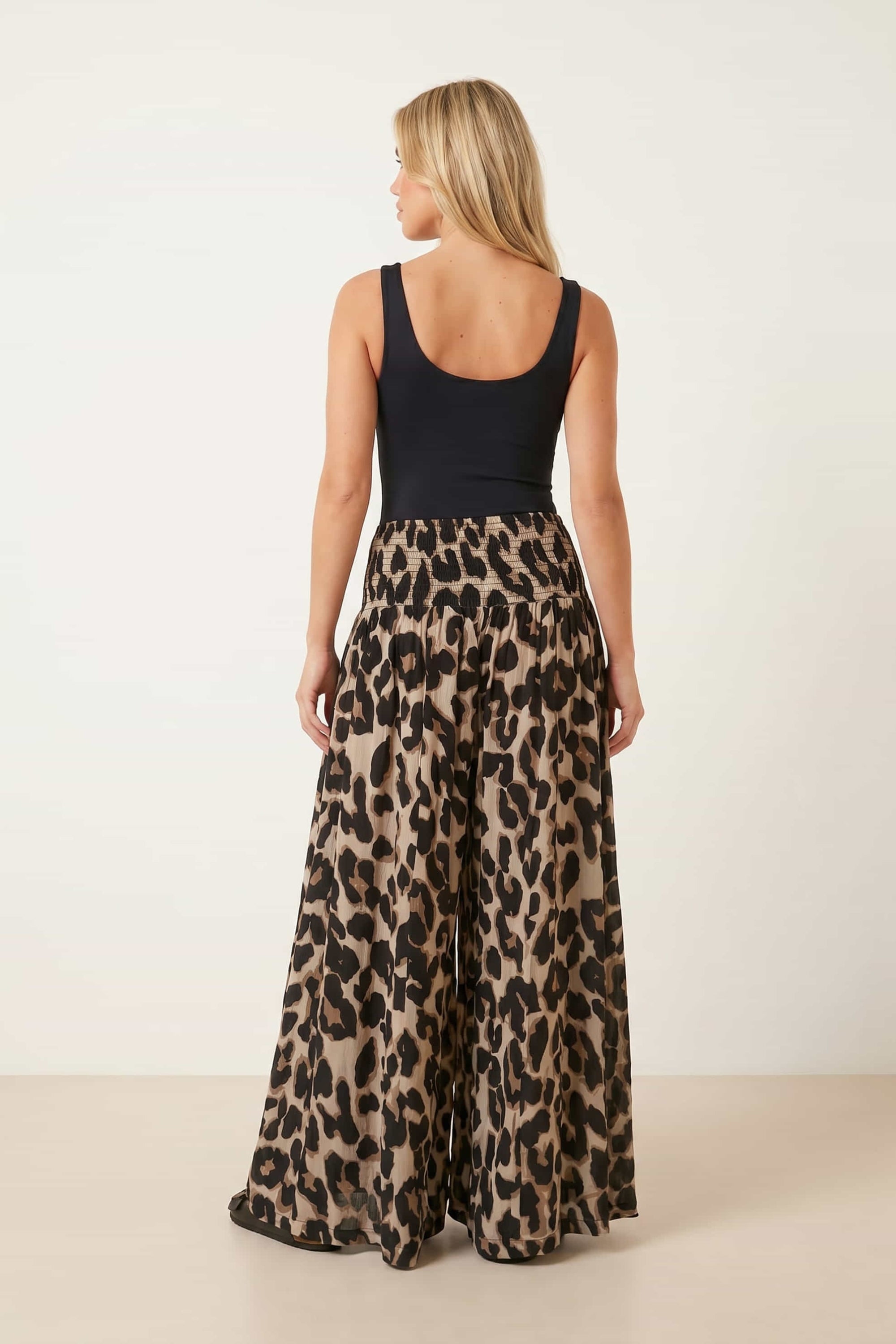 Leopard Print Shirred Trouser