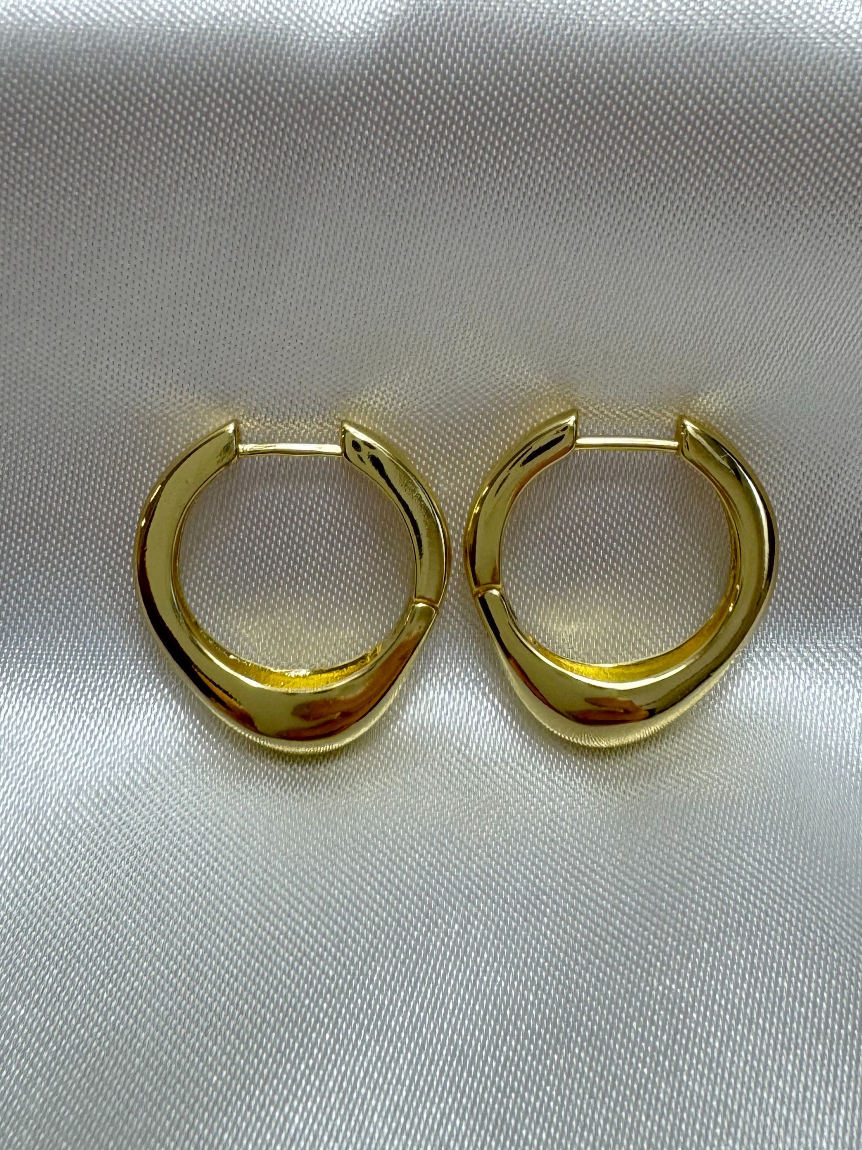 Irregular Hoop Earrings in Tarnish Free Gold