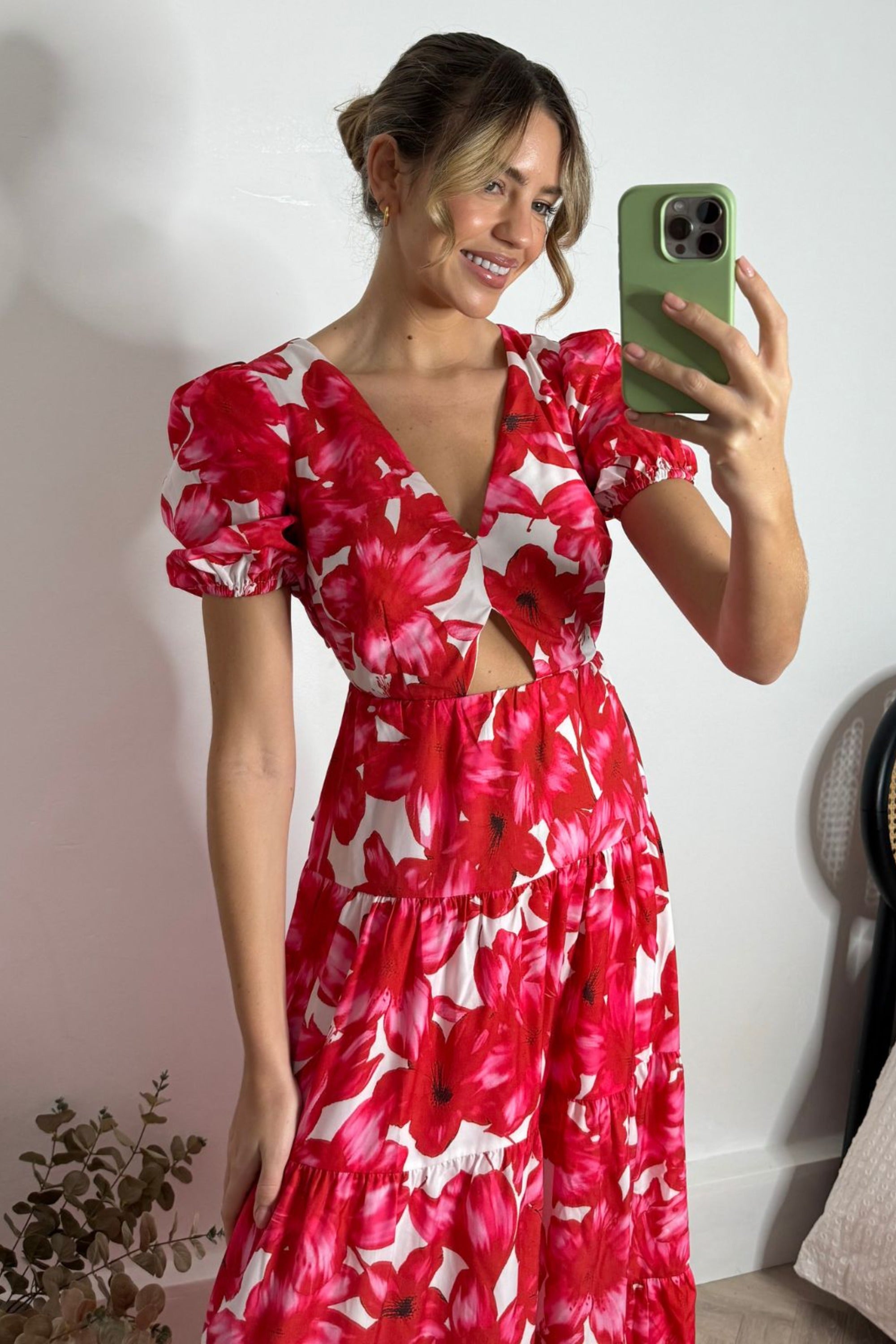 Zoe Tiered Cutout Maxi Dress / Red & White – Style Cheat