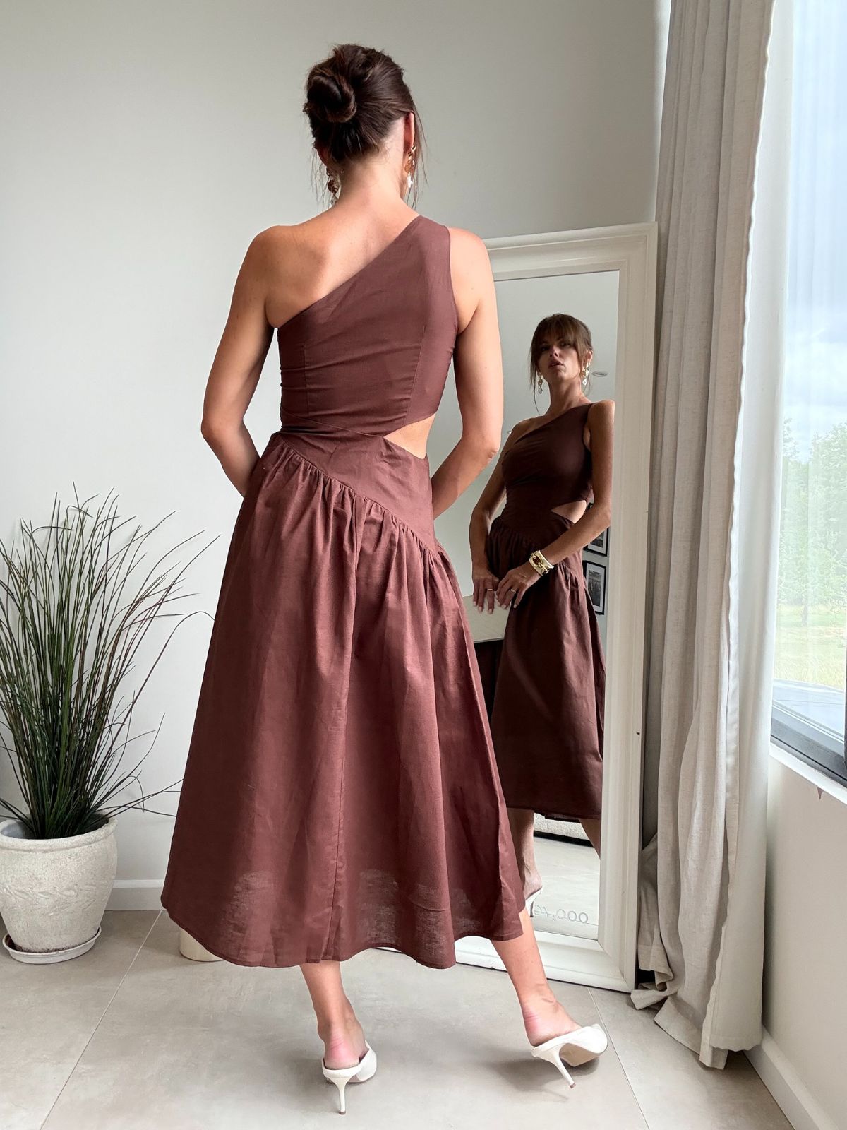 Jasmine Cut Out One Shoulder Dress in Chocolate Brown