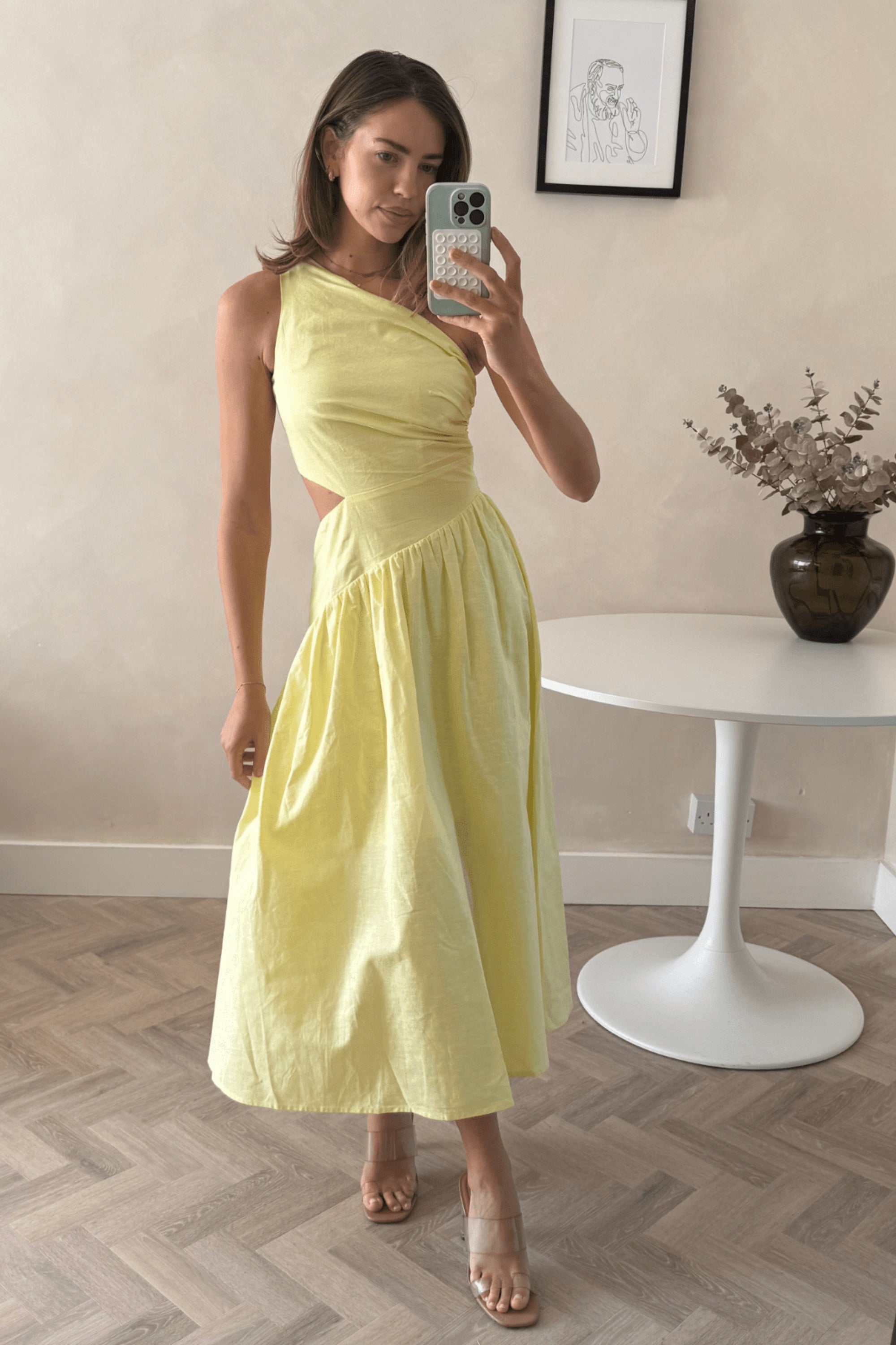 Jasmine Cut Out One Shoulder Dress in Yellow – Style Cheat