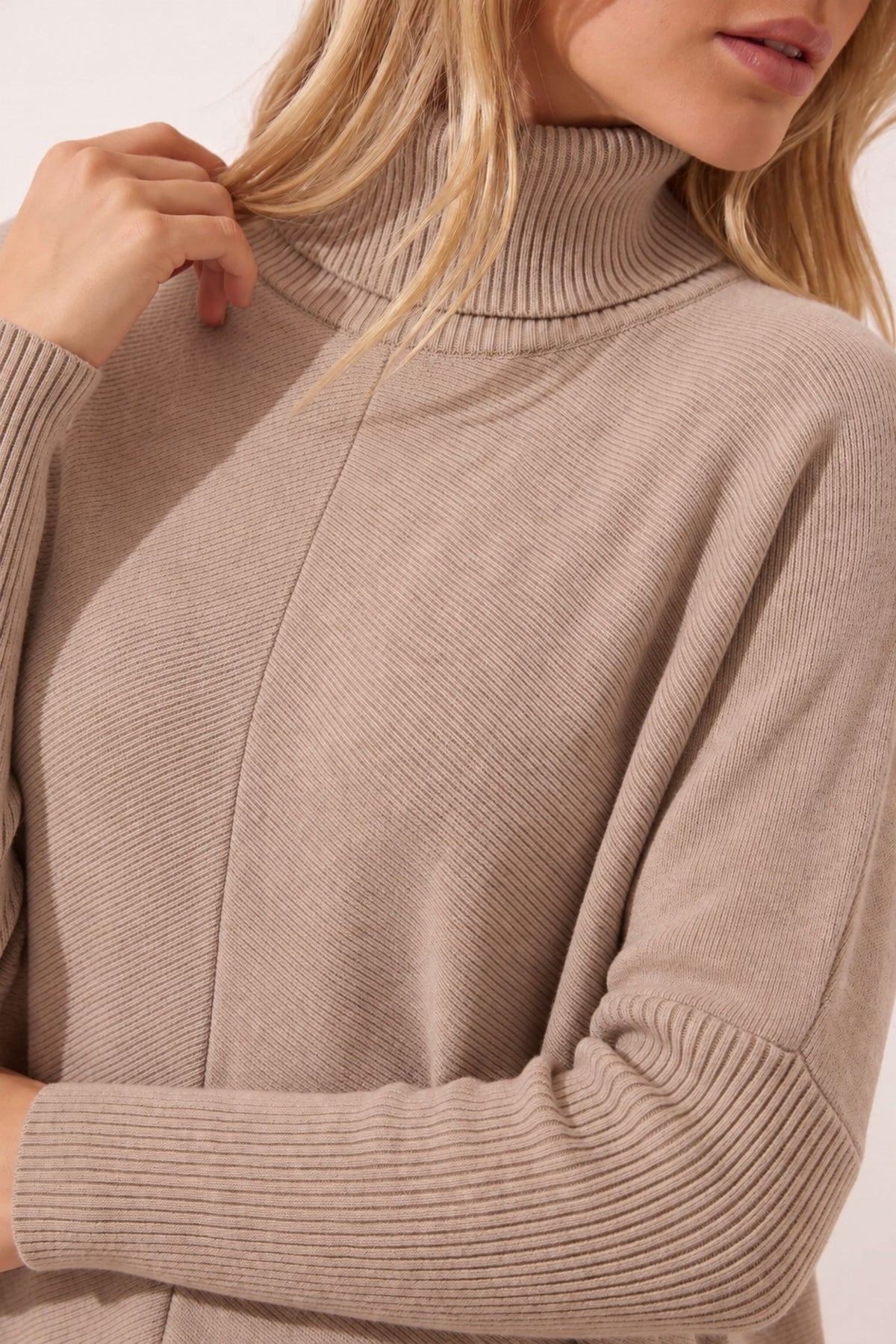 Longer Length Hope Knitted Jumper / Beige