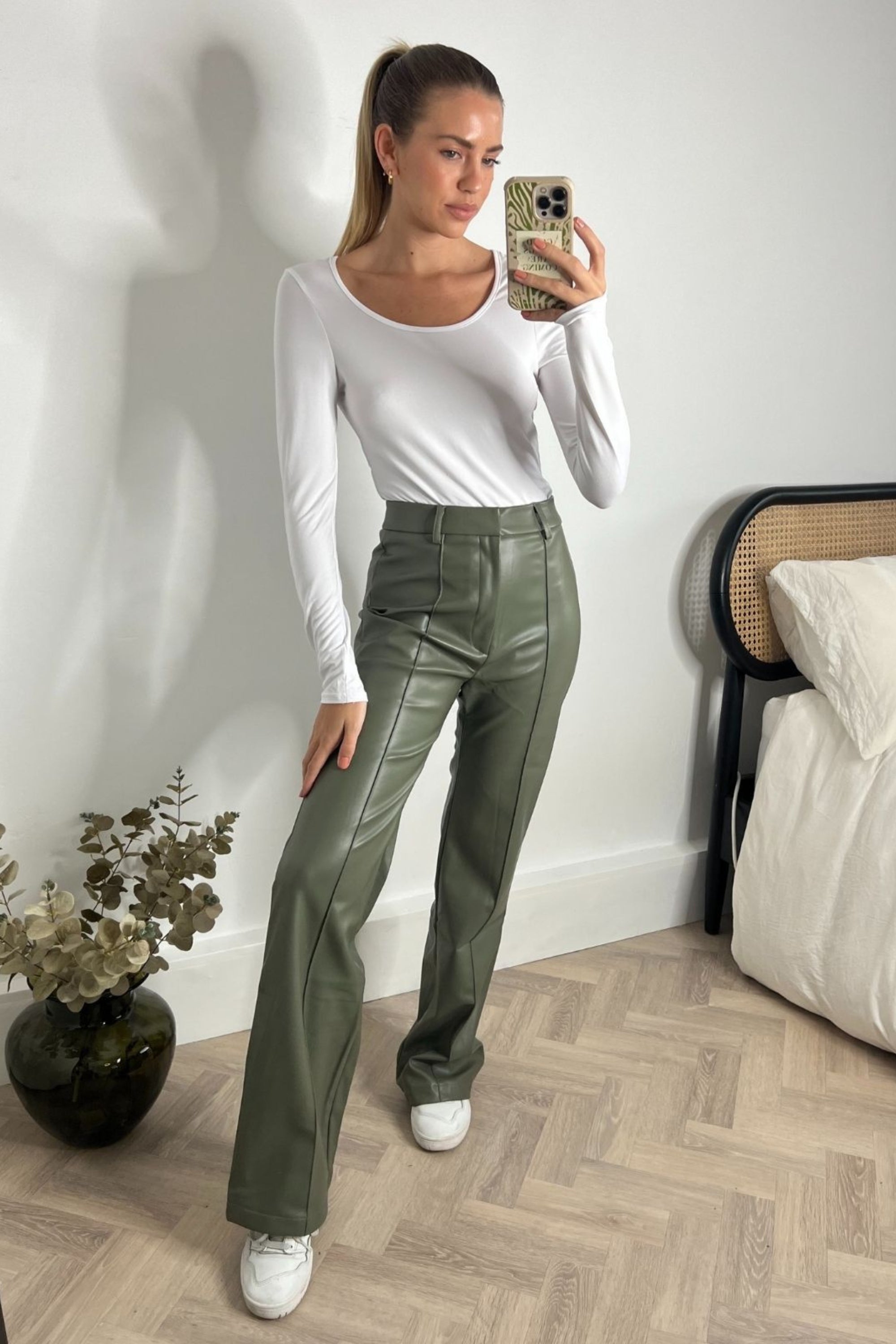 Alyssa PU Flare Trouser / Olive PU