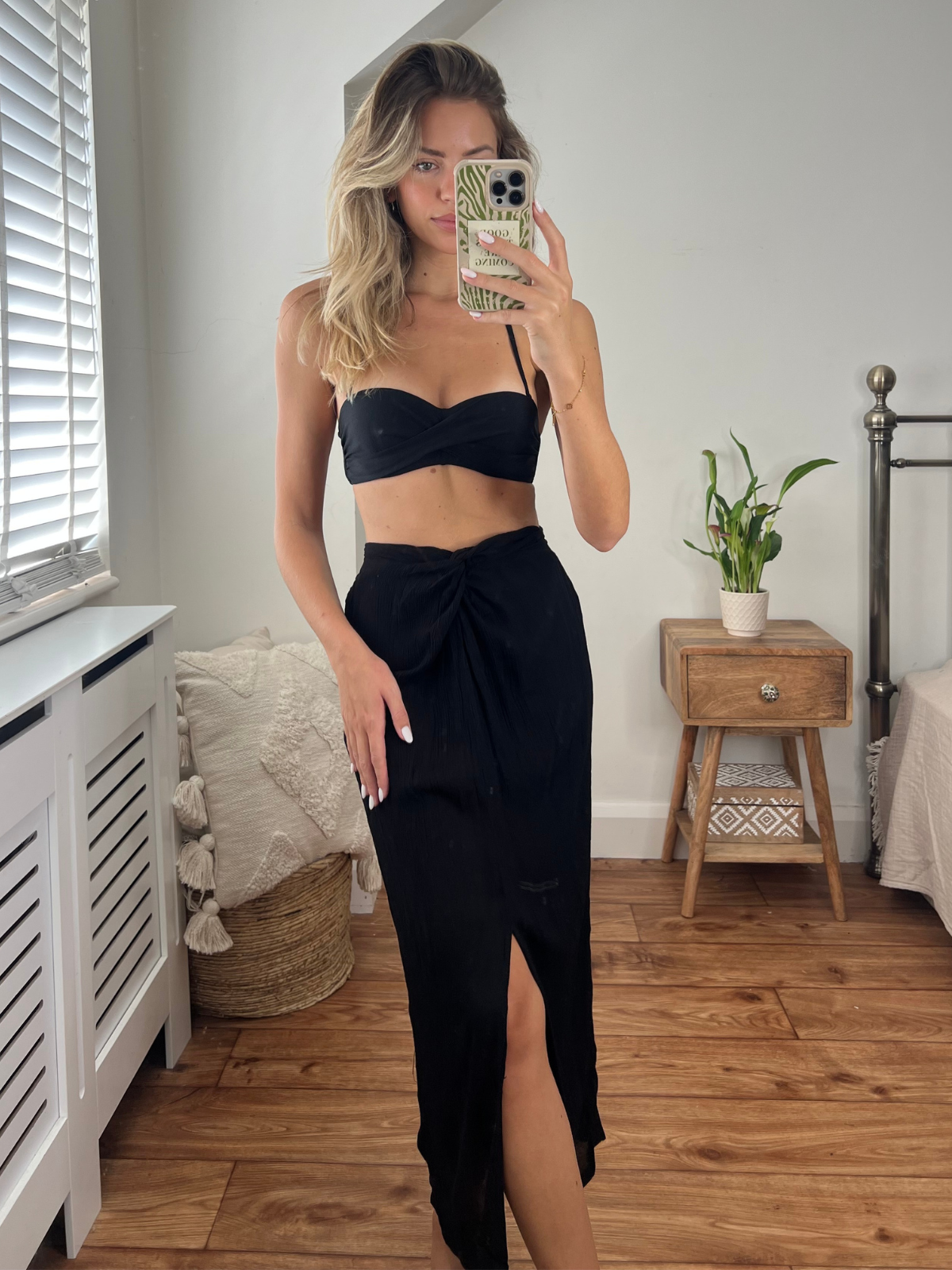 Black sales beach skirt