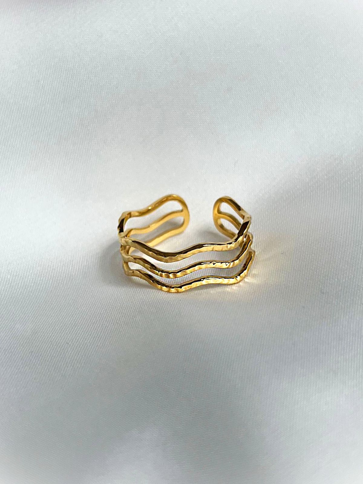Wave Open Stacker Ring / Gold