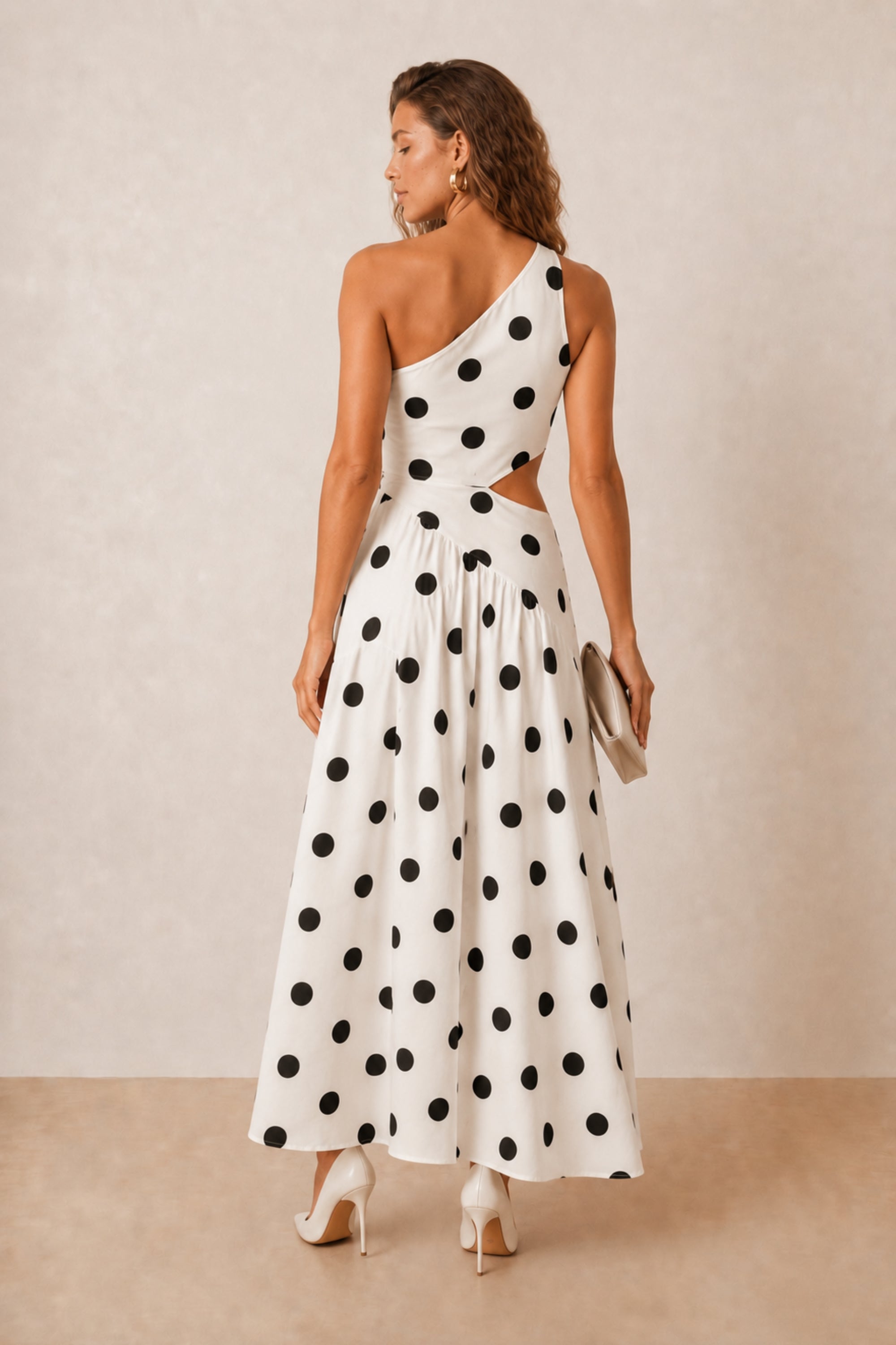 Jasmine Cut Out One Shoulder Dress in Mono