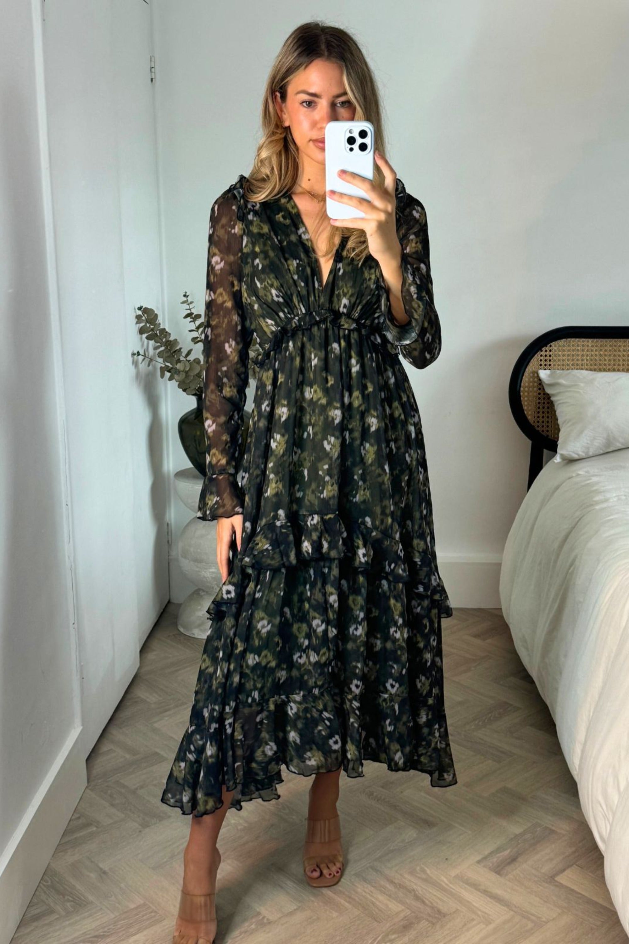 Birdie Frill Tie Back Dress / Blurred Khaki Floral - Style Cheat