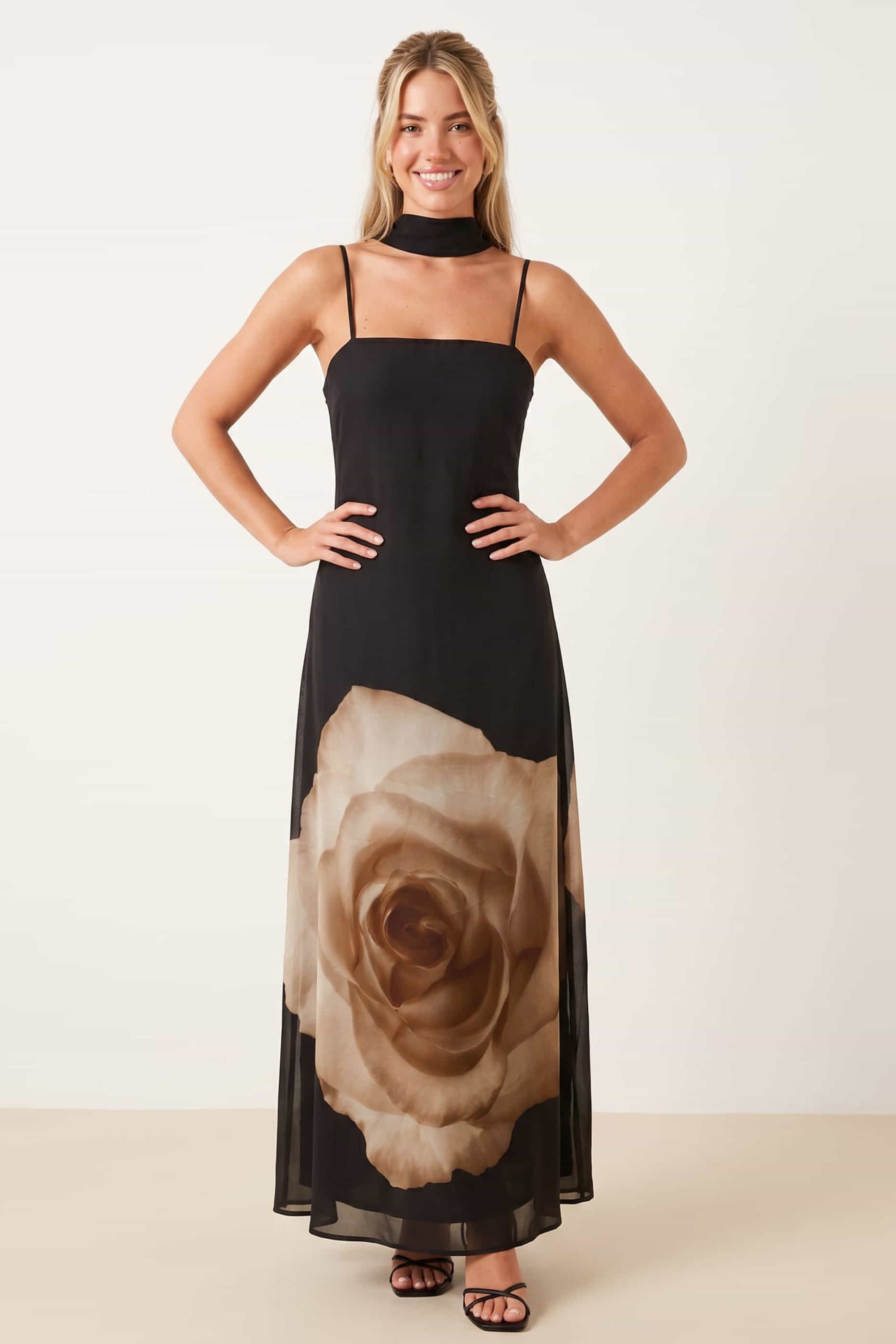 Placement Scarf Print Dress in Black