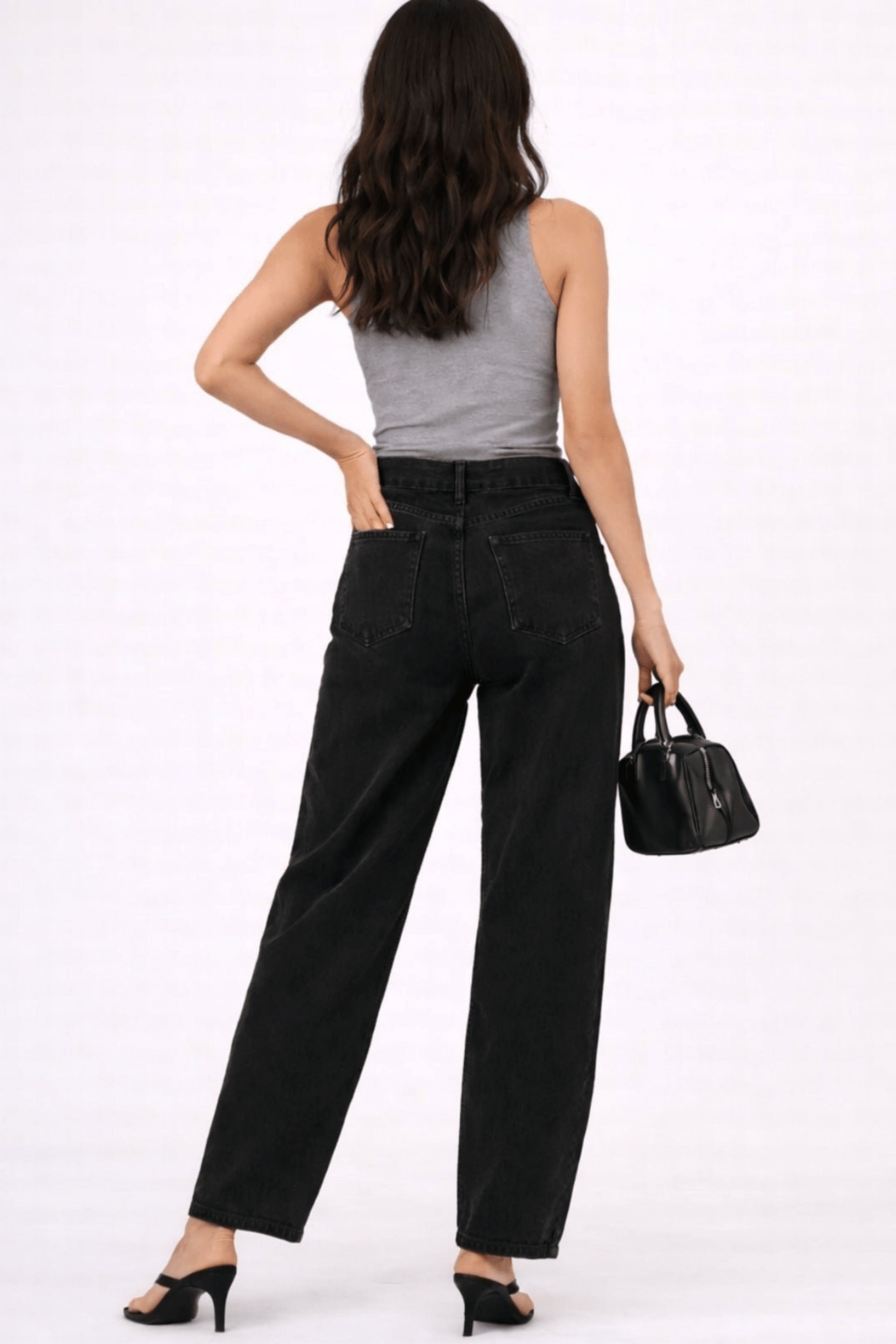 Black Barel Jean - Style Cheat