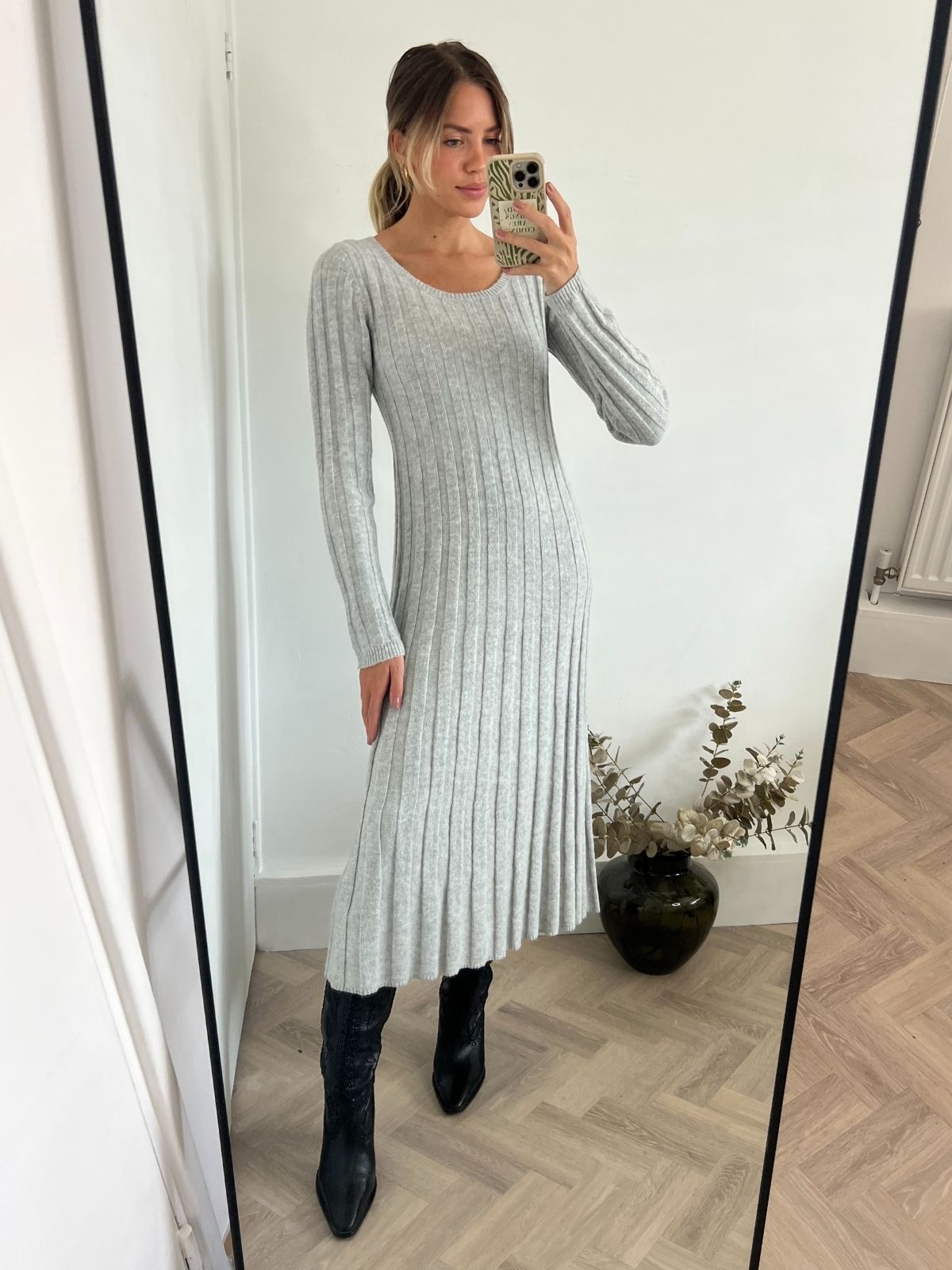 Liberty Cosy Ribbed Knitted Midaxi Dress / Grey