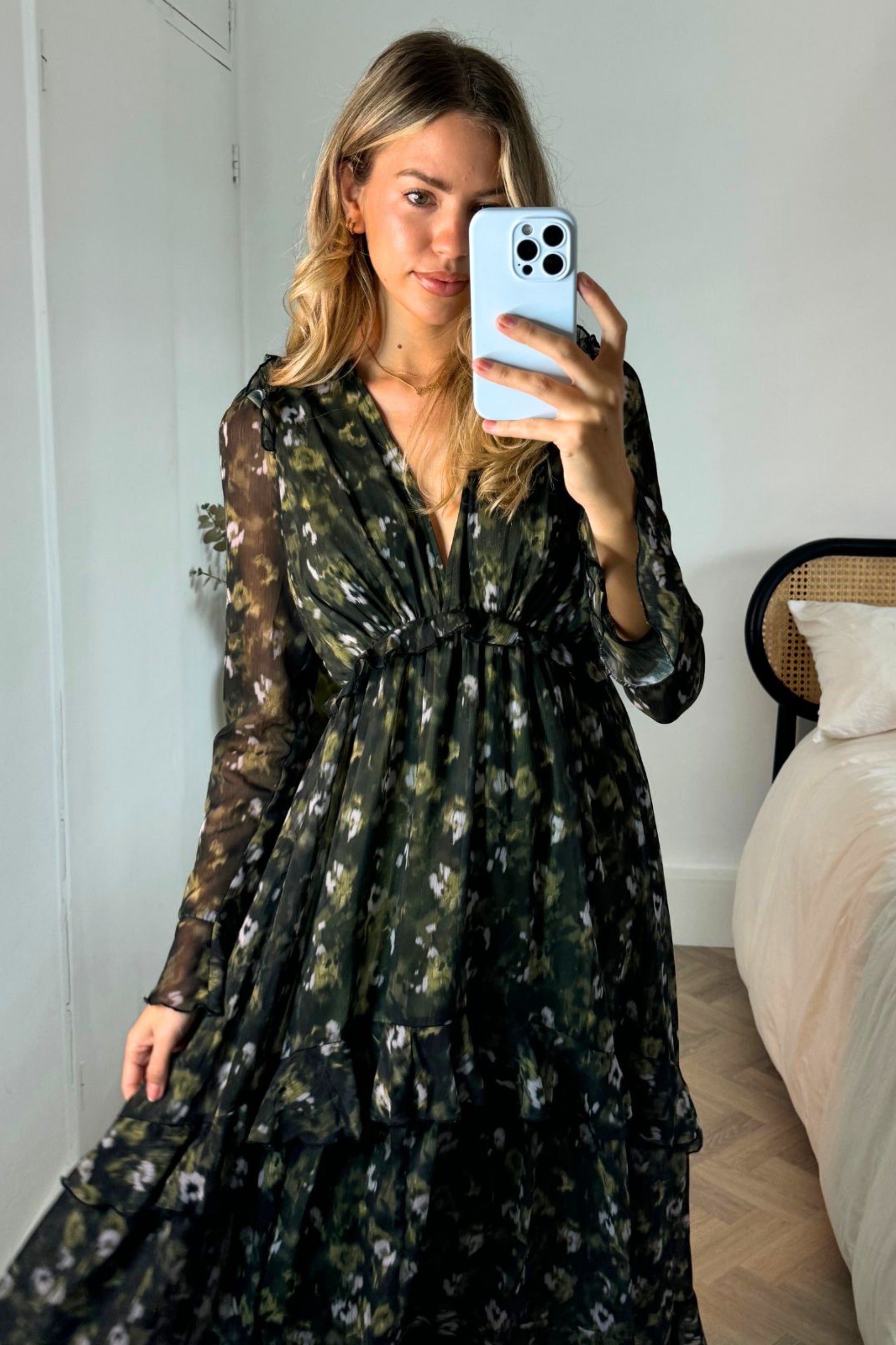 Birdie Frill Tie Back Dress / Blurred Khaki Floral - Style Cheat
