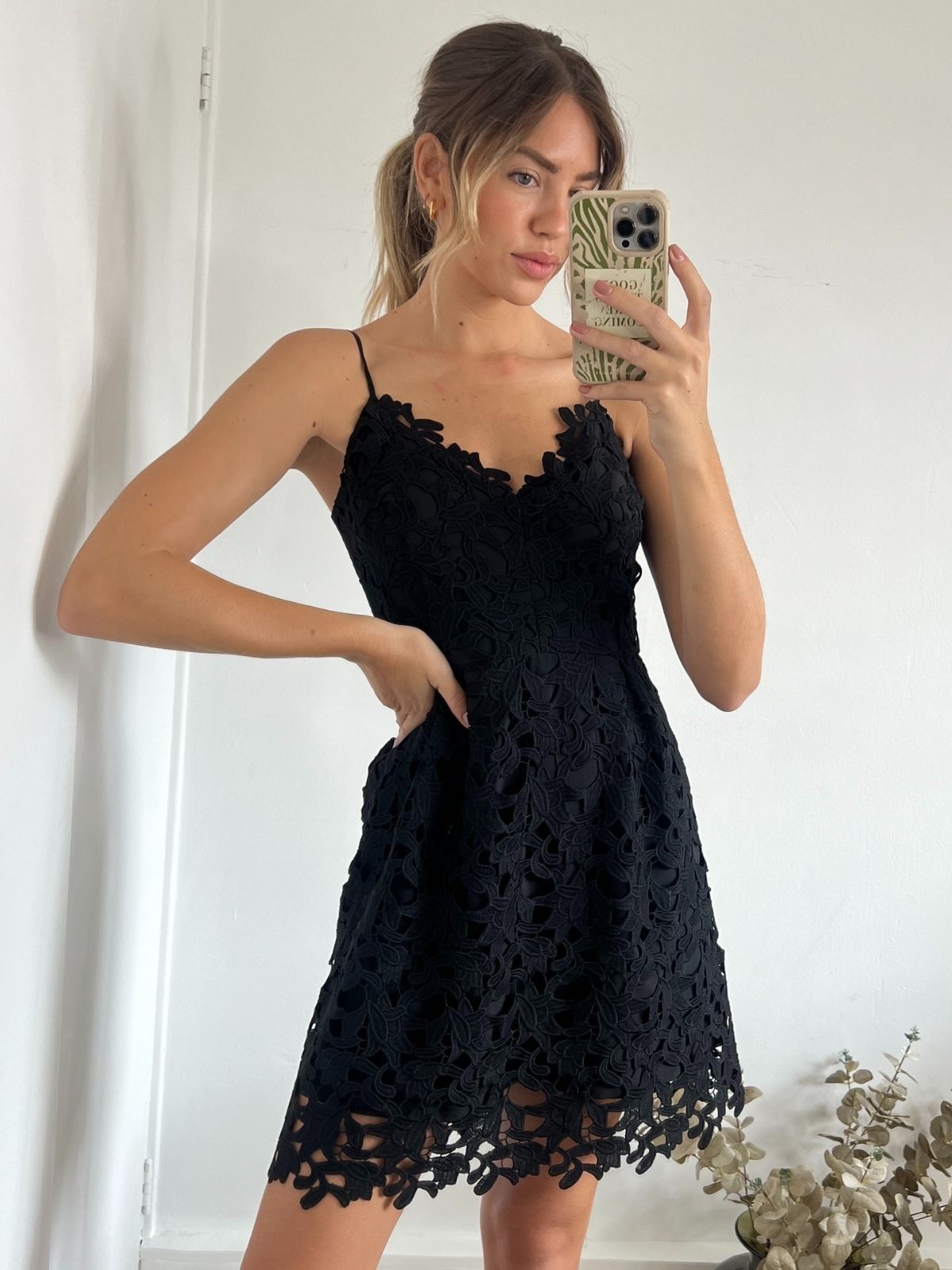 Ceci Lace Strappy Mini Dress / Black