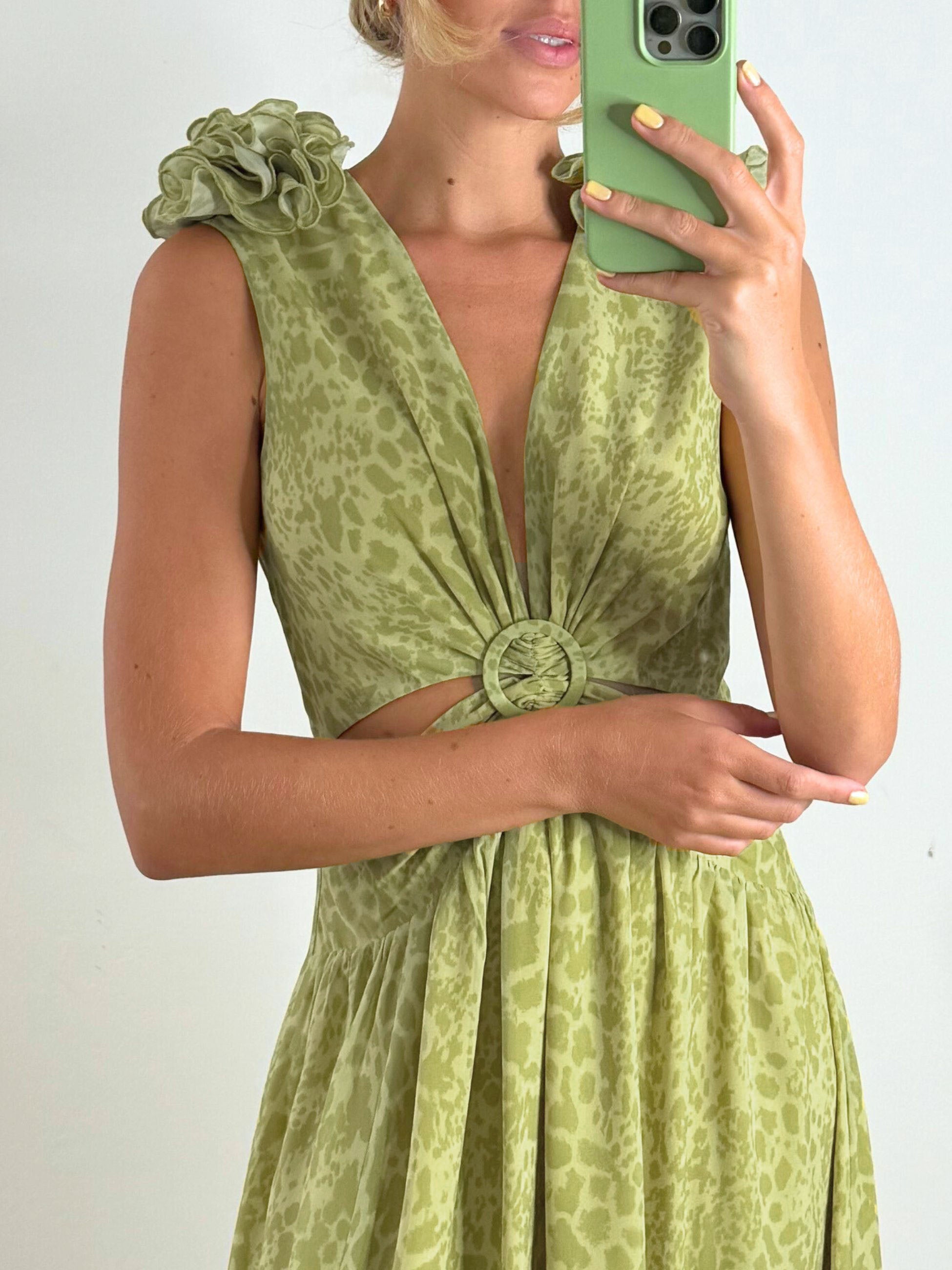 Layla Maxi dress with shoulder corsage / Green Animal