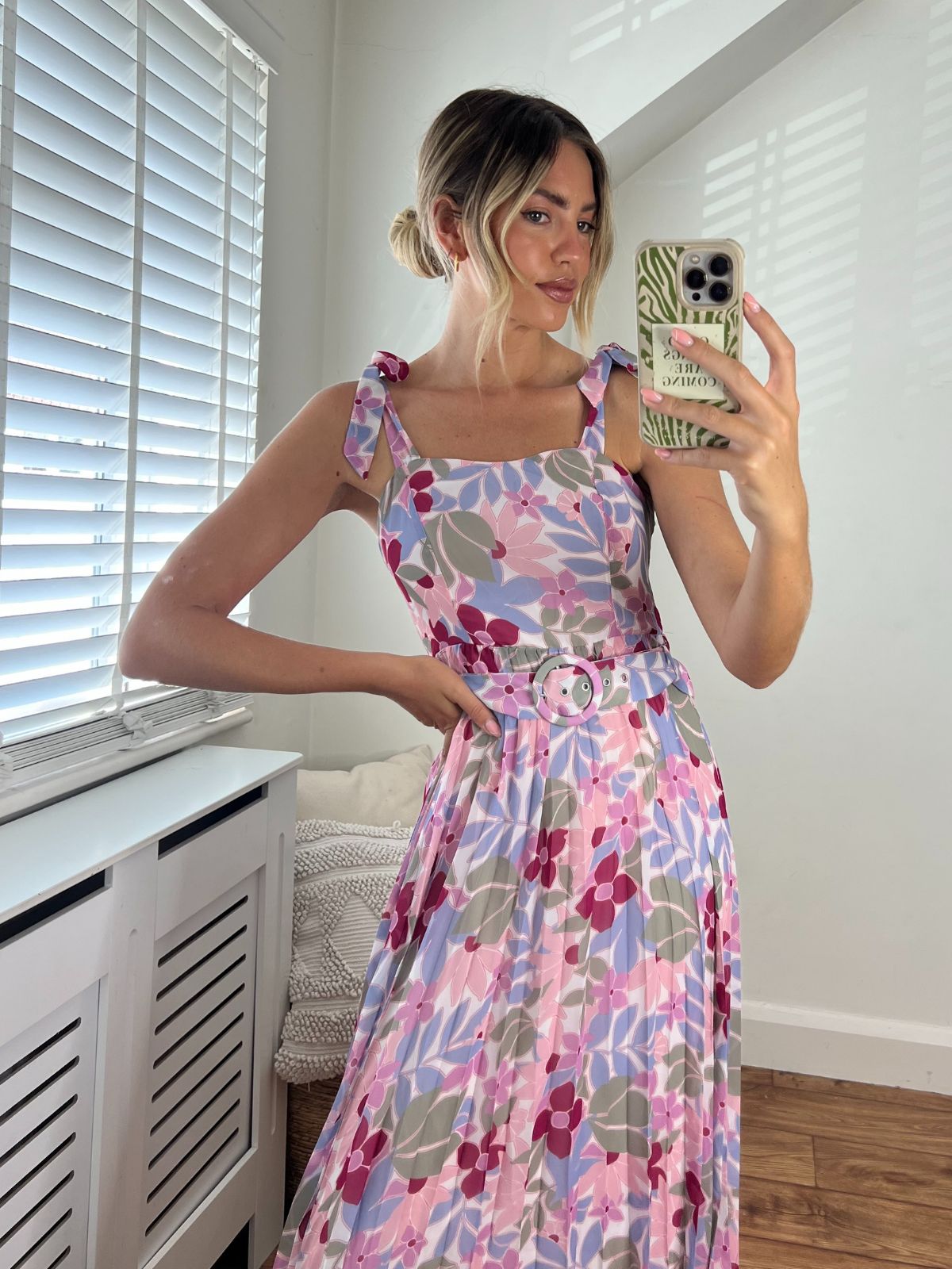 Vanessa Tie Shoulder Dress / Floral