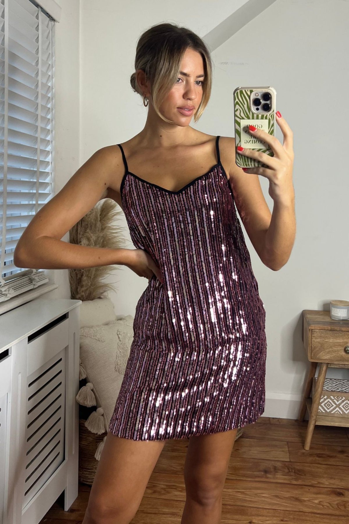 Daya Sequin V Neck Top / Stripe