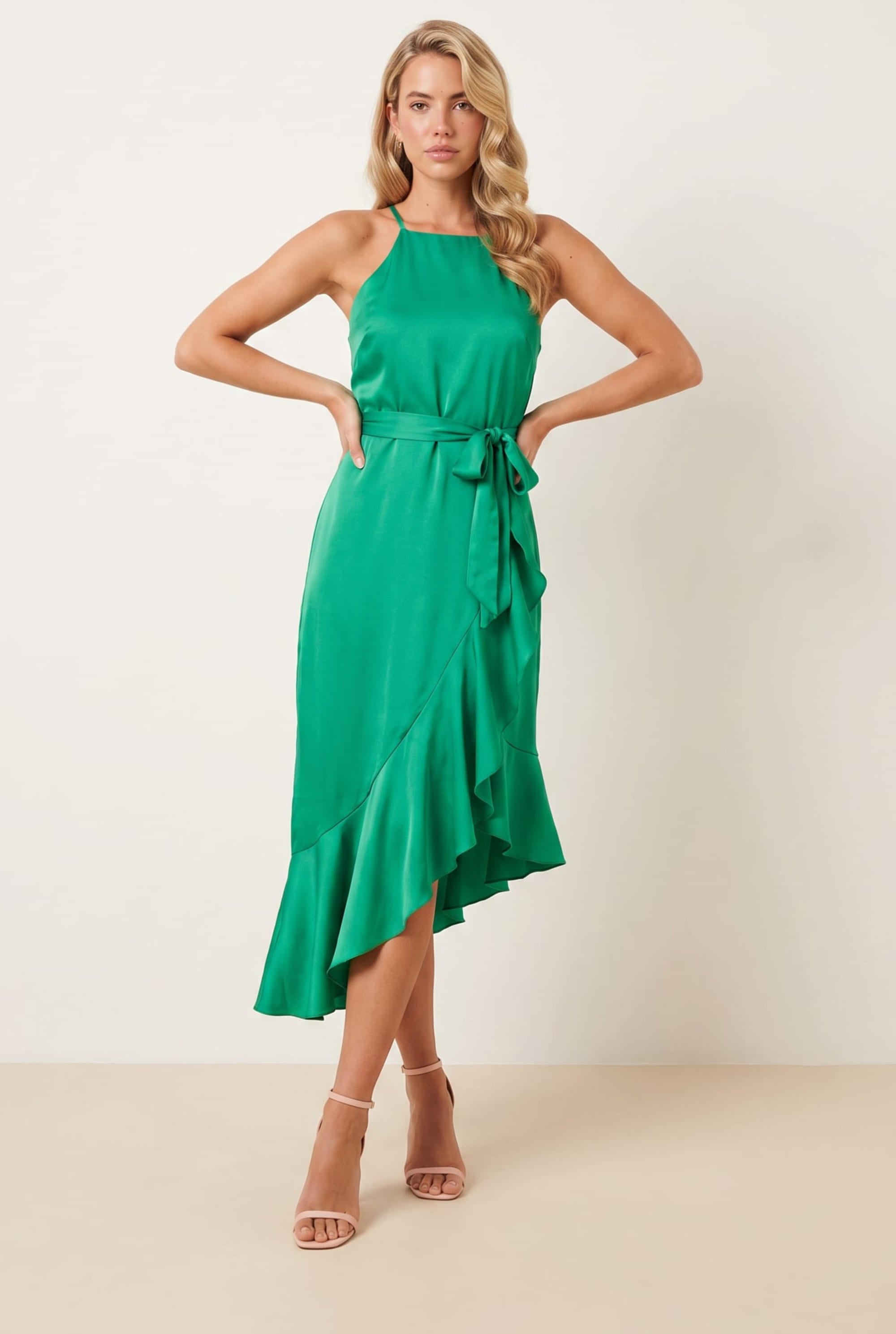 Ariana Halter Frill Dress / Vivid Green