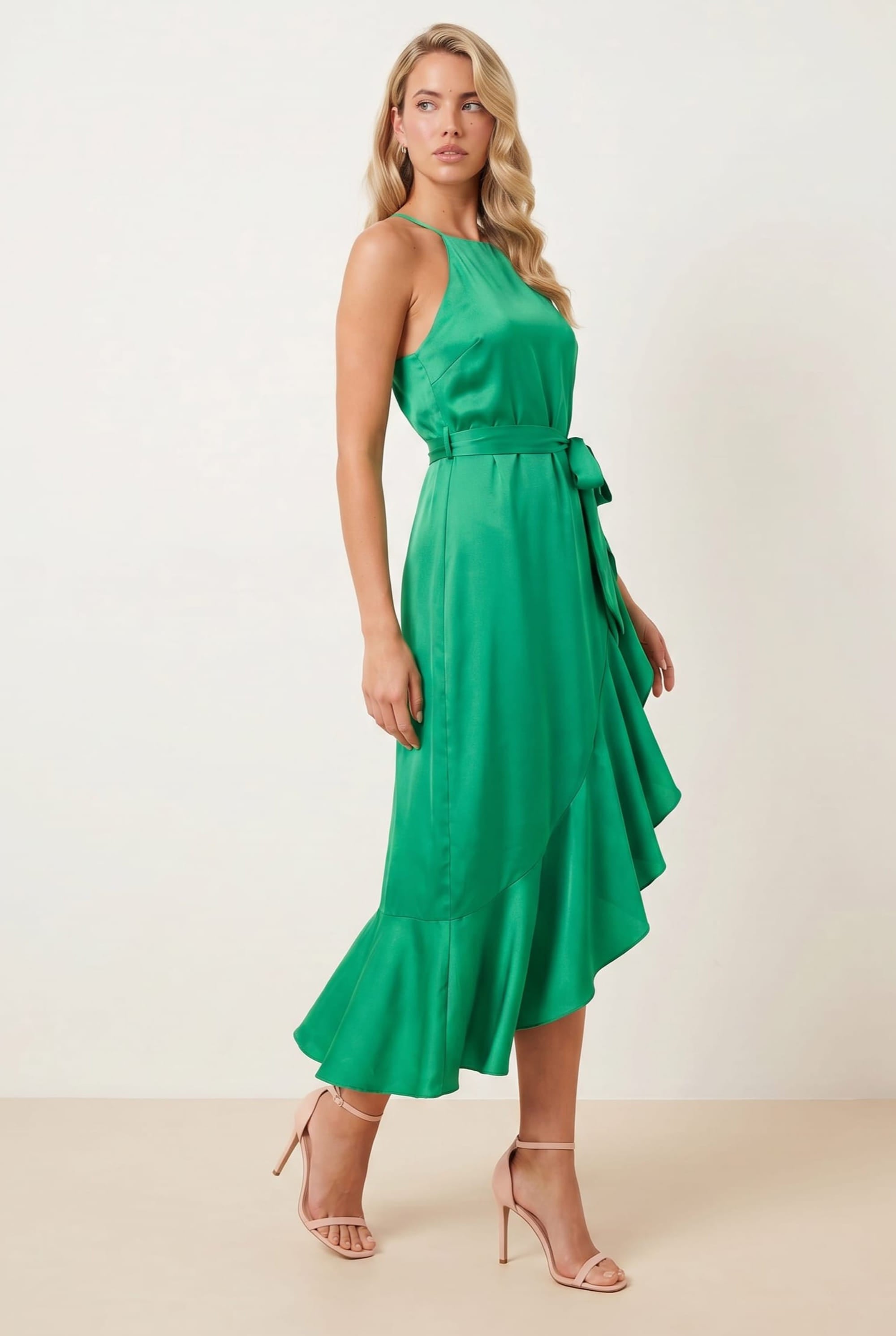 Ariana Halter Frill Dress / Vivid Green
