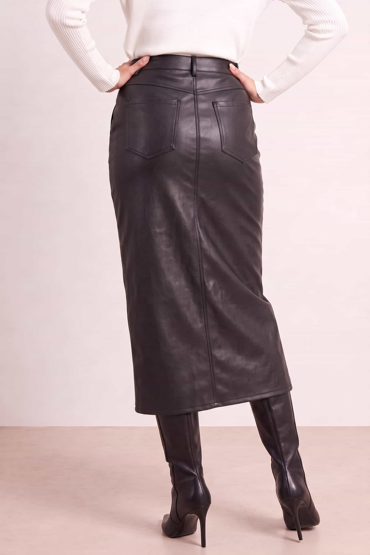 Brielle Pu Midi Skirt / Black