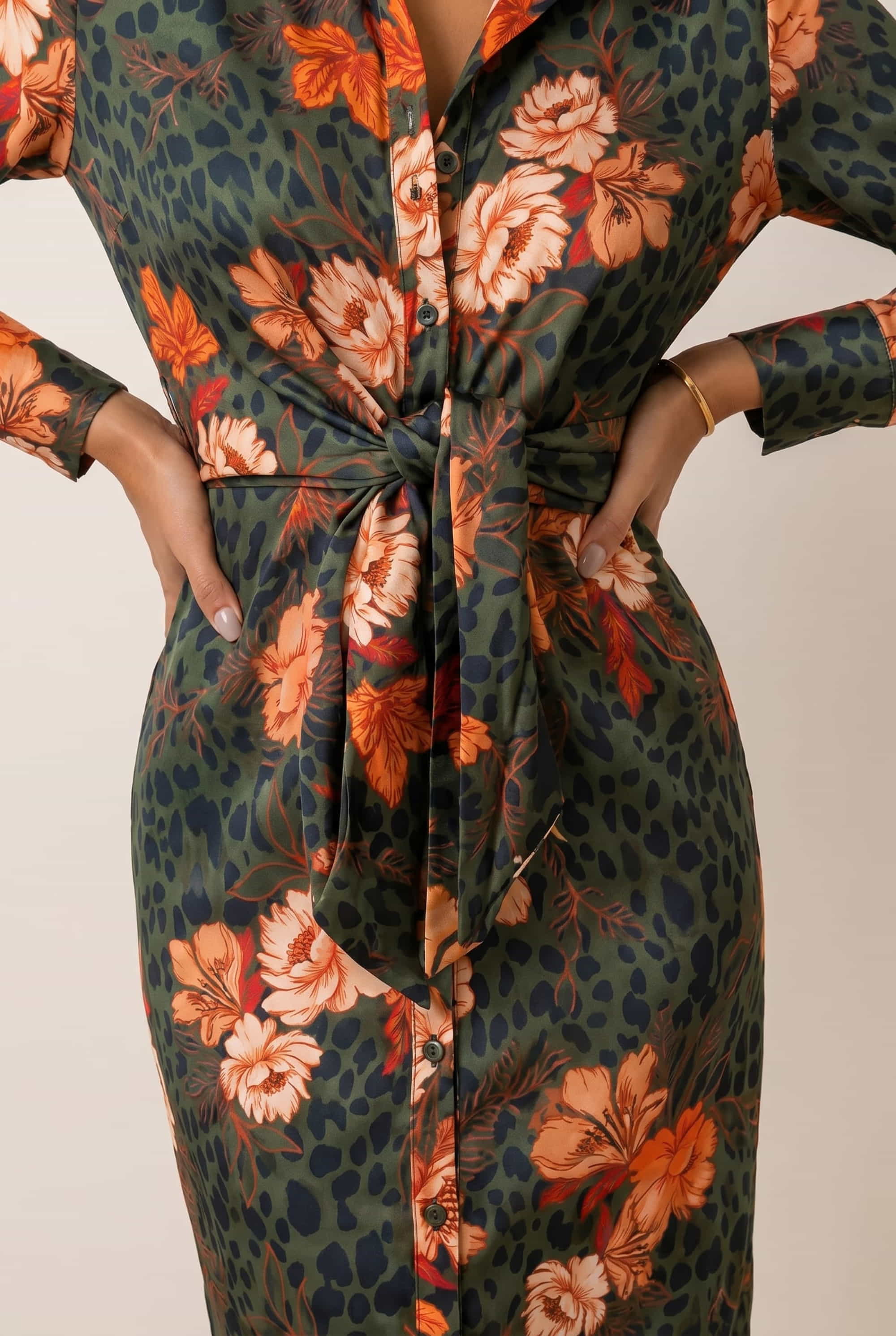 Cassie Tie Front Midi Dress / Khaki & Orange