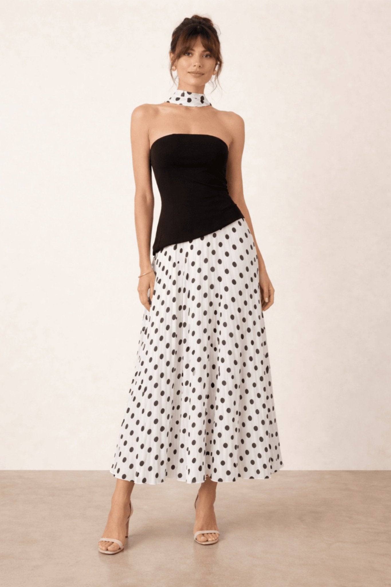 Viola Scarf Bandeau Pleat Dress in Mono Polka Dot - Style Cheat