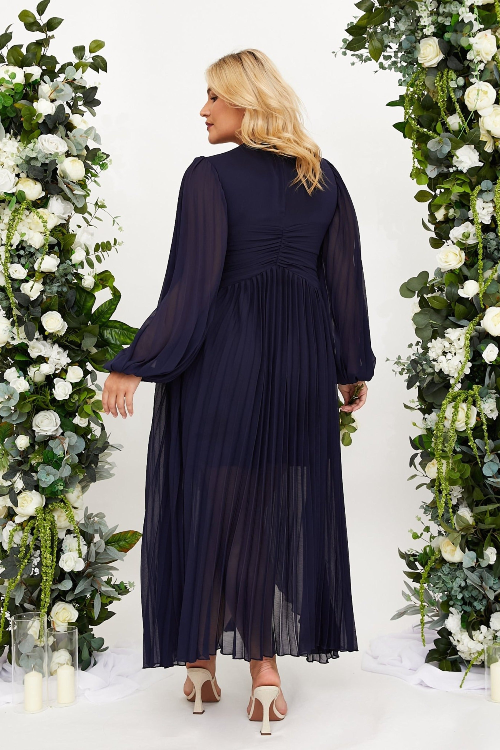 Toni Long Sleeved Pleated Maxi Dress / Navy - Style Cheat