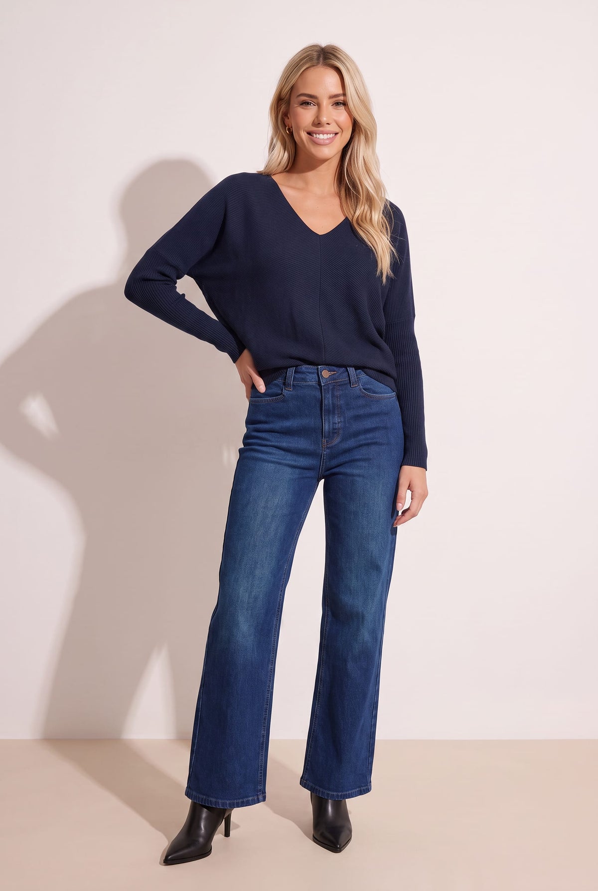 Ella Oversized knitted V Neck Jumper / Navy