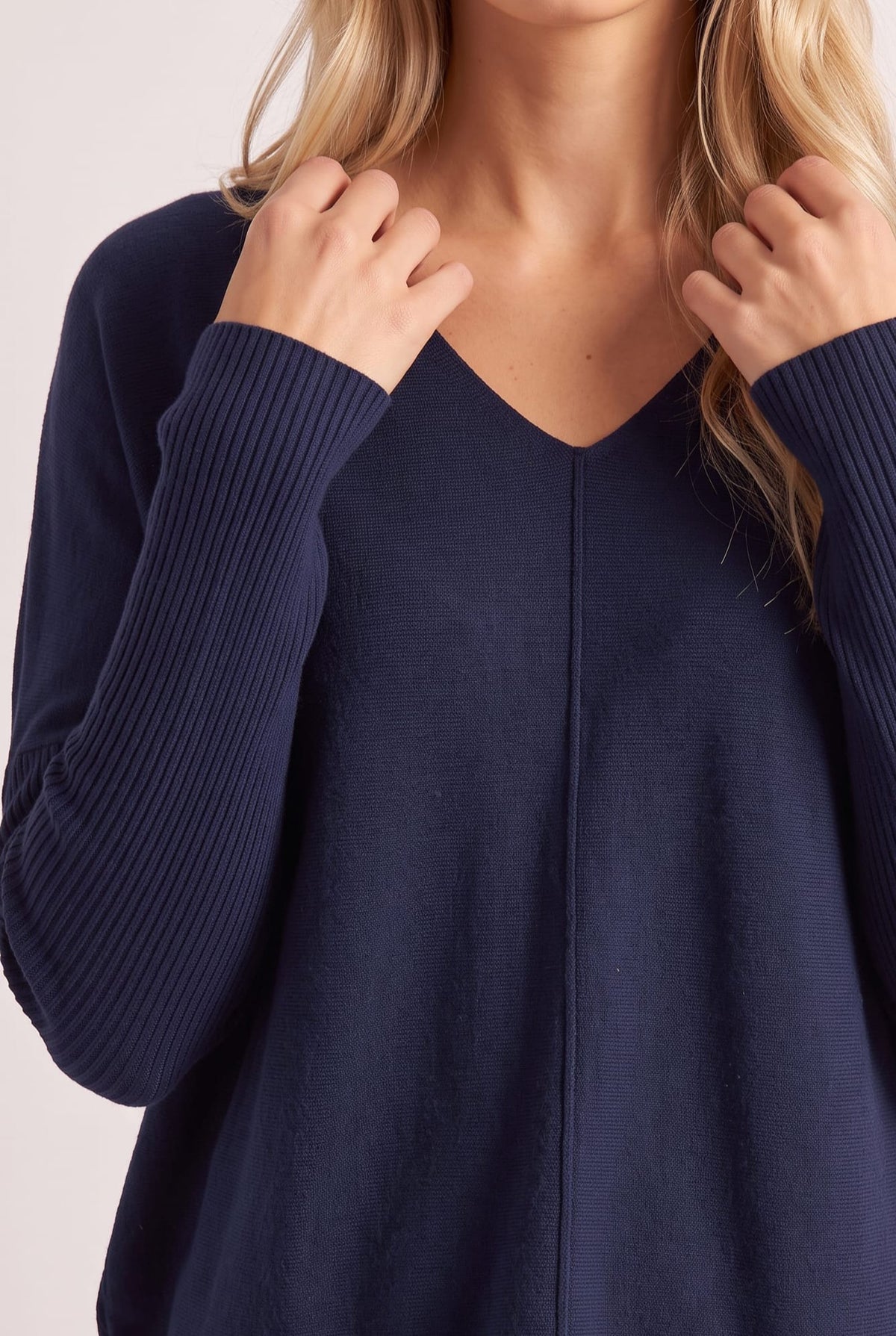 Ella Oversized knitted V Neck Jumper / Navy