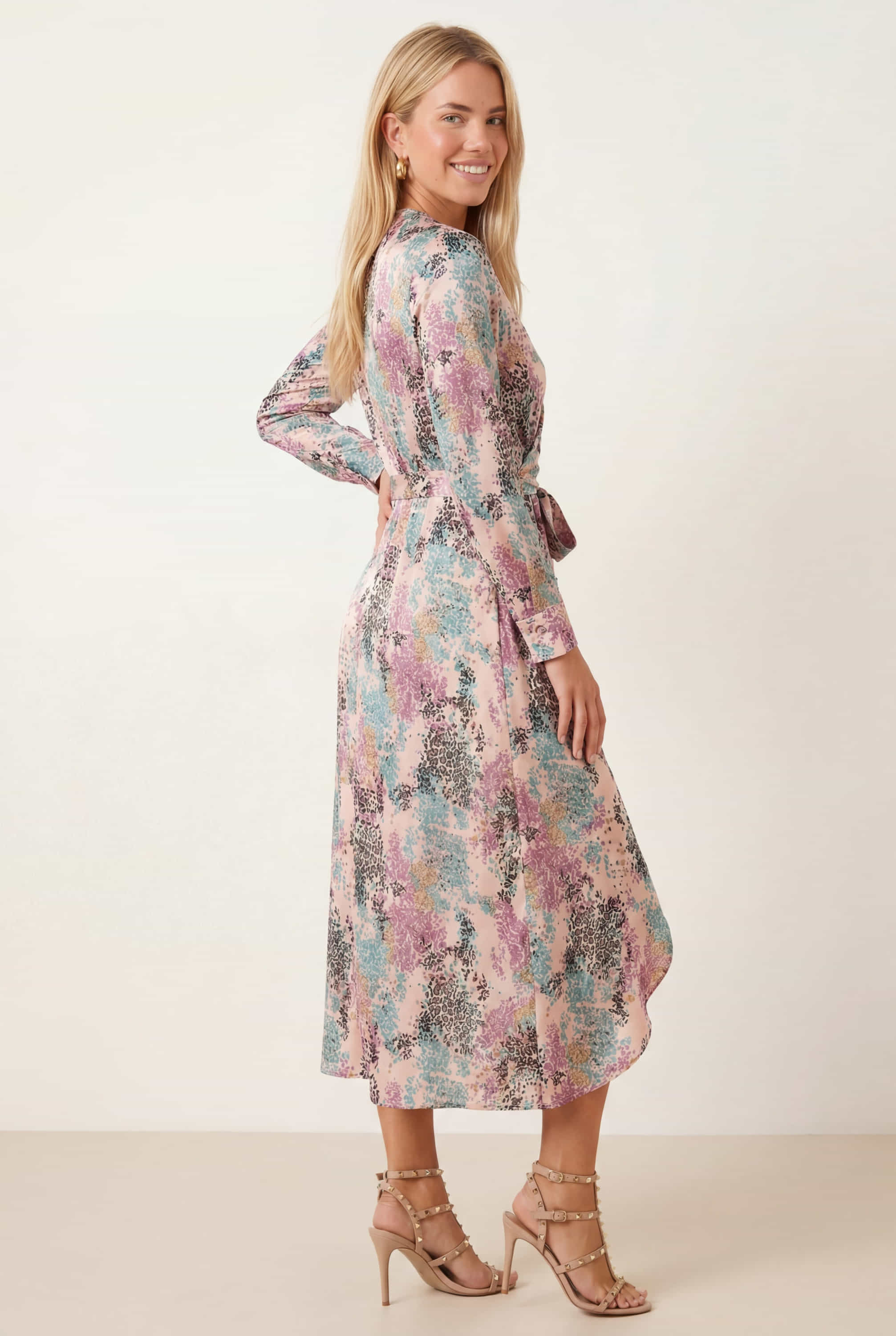 Fergie Reversible 2 in 1 Wrap Midi Dress / Animal Print