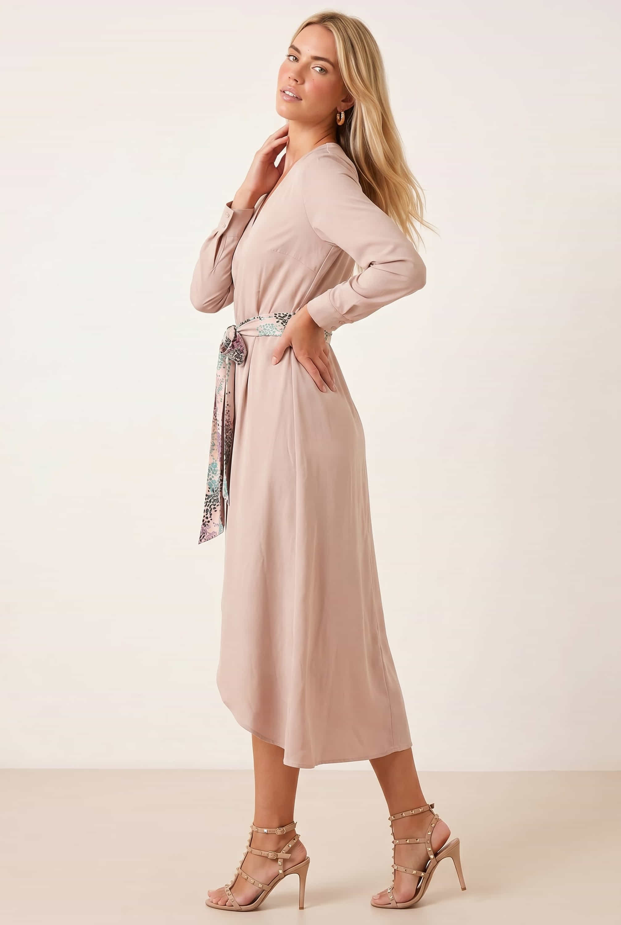 Fergie Reversible 2 in 1 Wrap Midi Dress / Animal Print